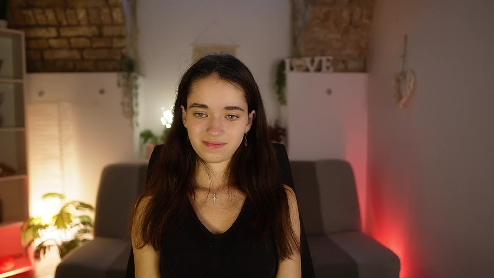 Gallery image thumbnail from Gia_Paige18's myfreecams stream on, 05/02/2025, 17:06 image 20 of 20