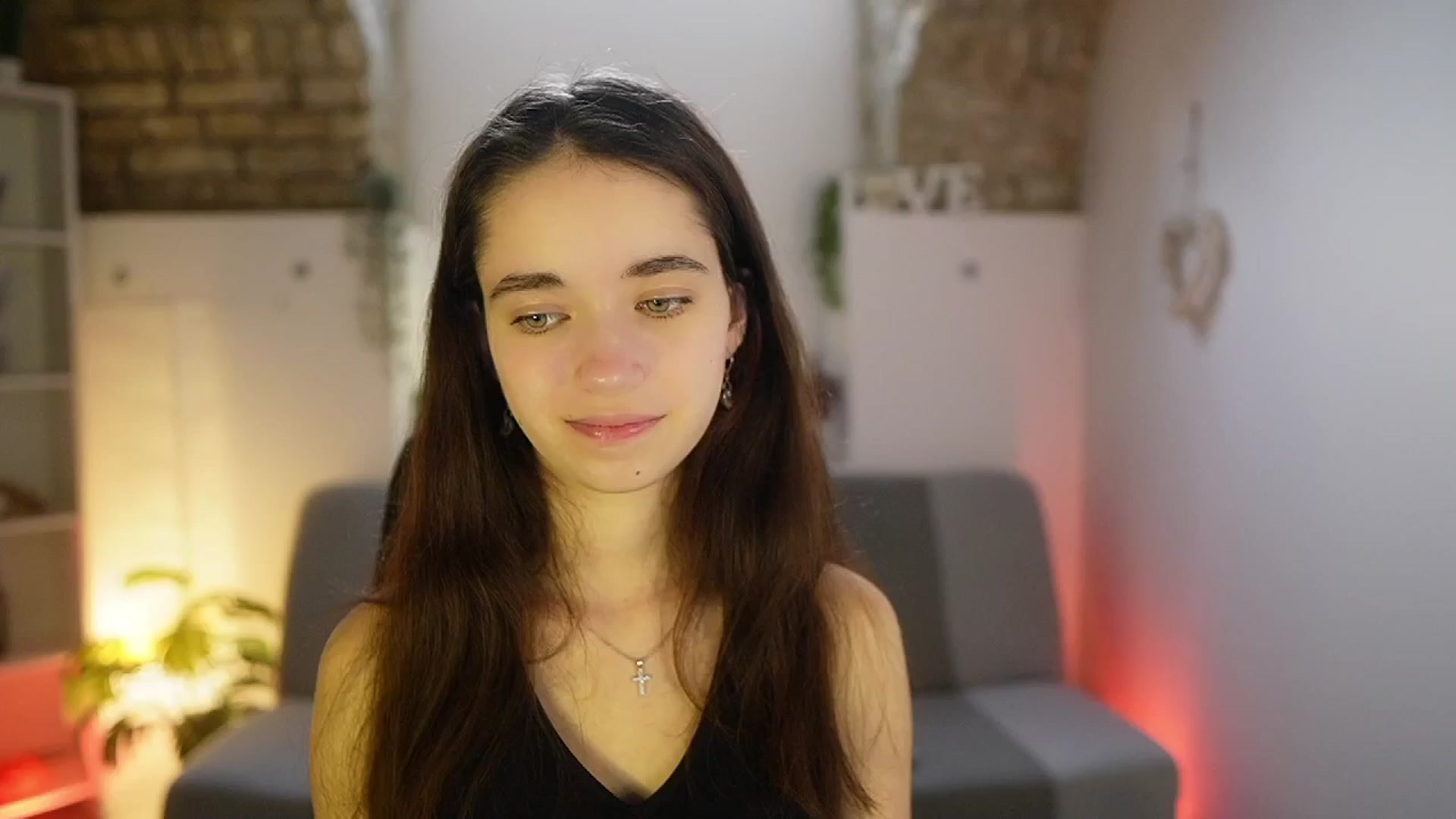 Gallery image thumbnail from Gia_Paige18's myfreecams stream on, 05/02/2025, 17:06 image 5 of 20
