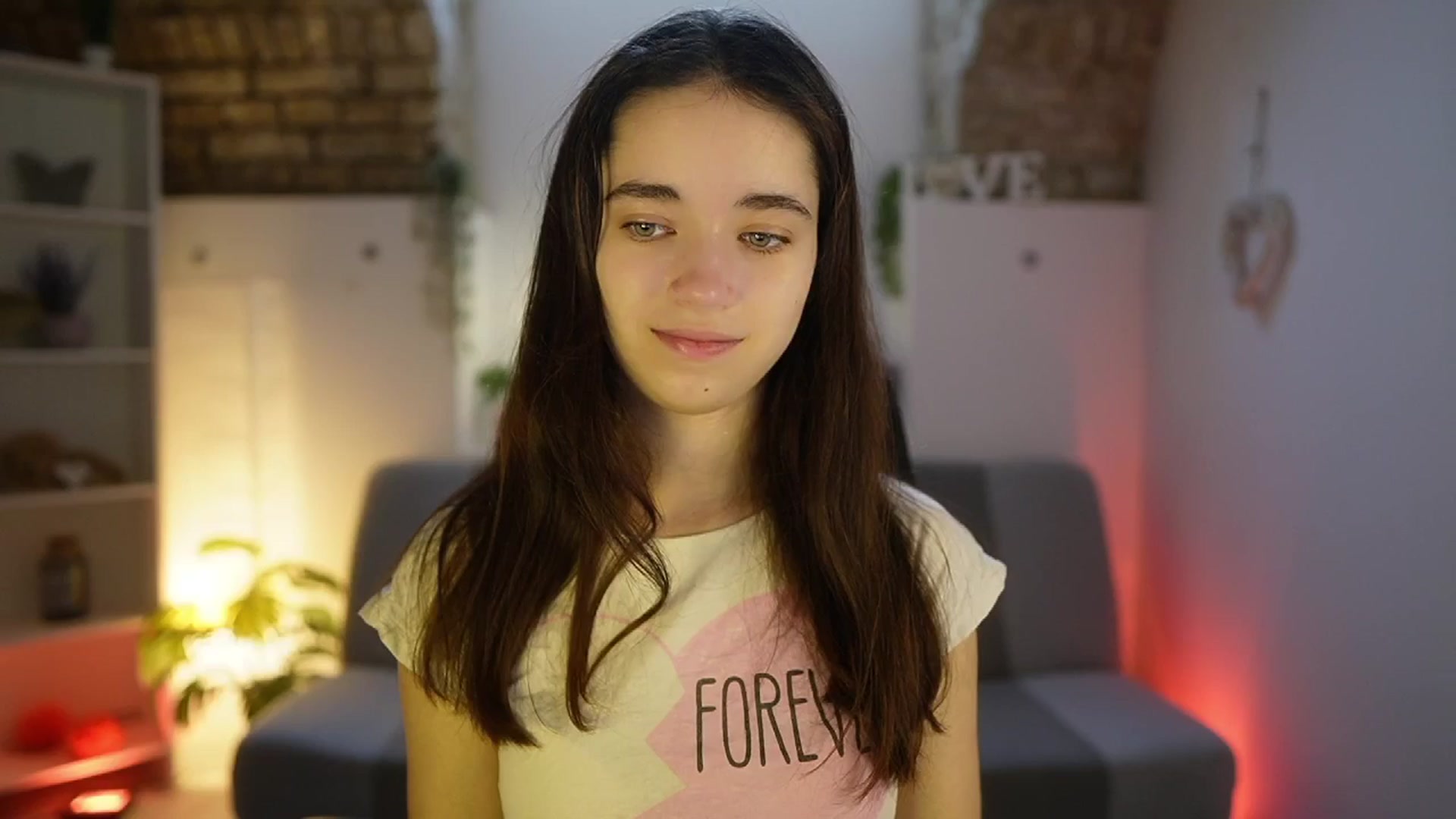 Gallery image thumbnail from Gia_Paige18's myfreecams stream on, 05/03/2025, 09:08 image 10 of 20