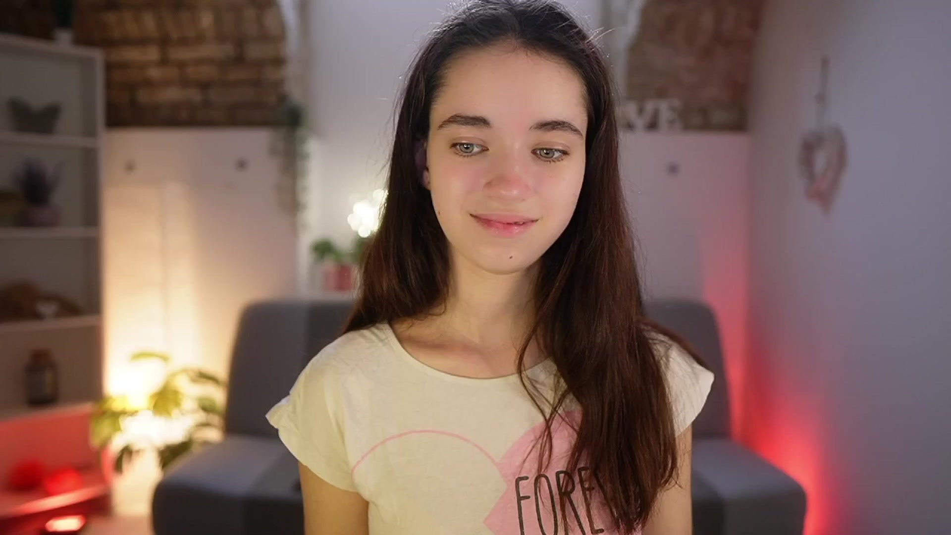 Gallery image thumbnail from Gia_Paige18's myfreecams stream on, 05/03/2025, 12:57 image 13 of 20