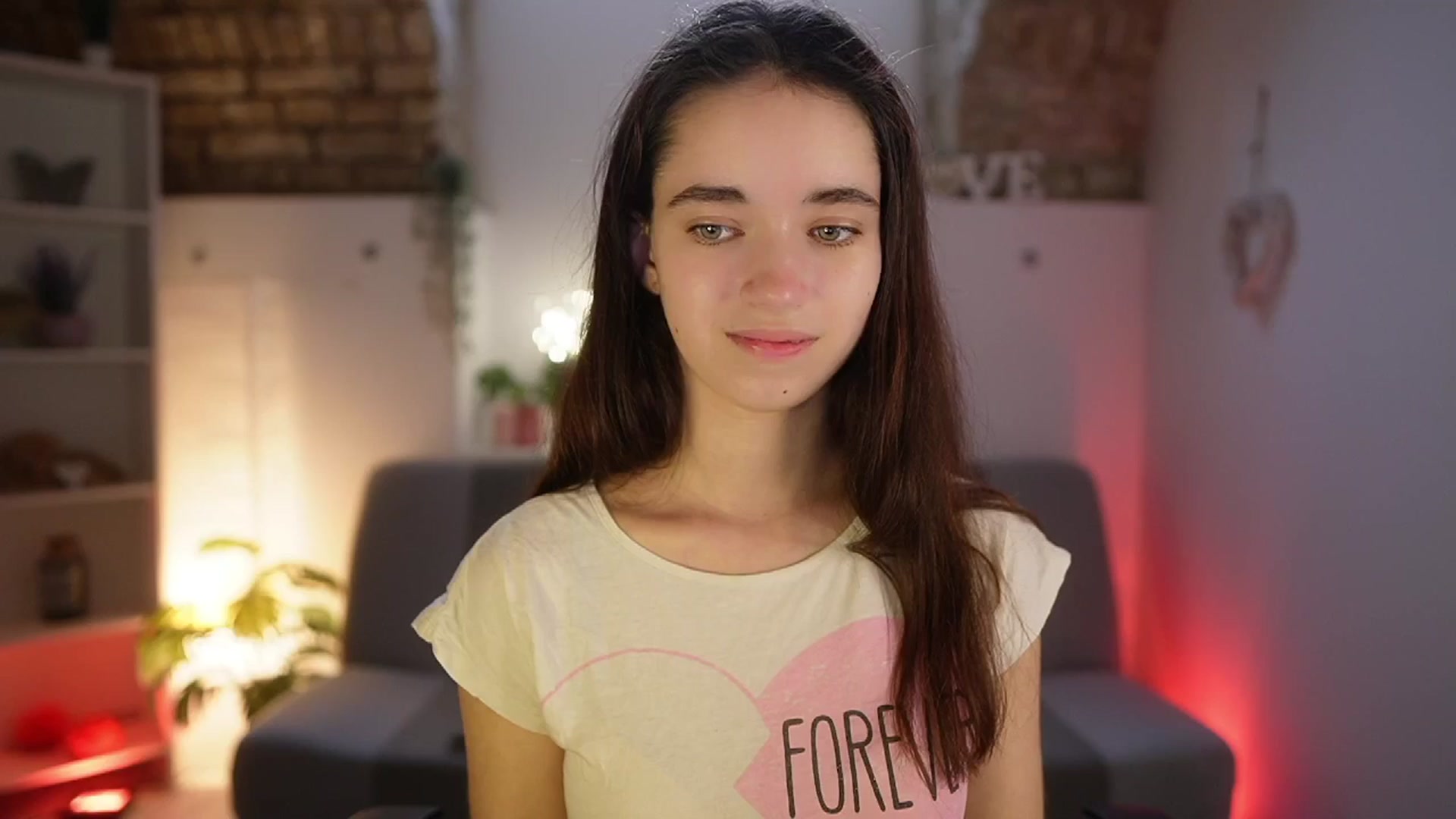 Gallery image thumbnail from Gia_Paige18's myfreecams stream on, 05/03/2025, 12:57 image 5 of 20