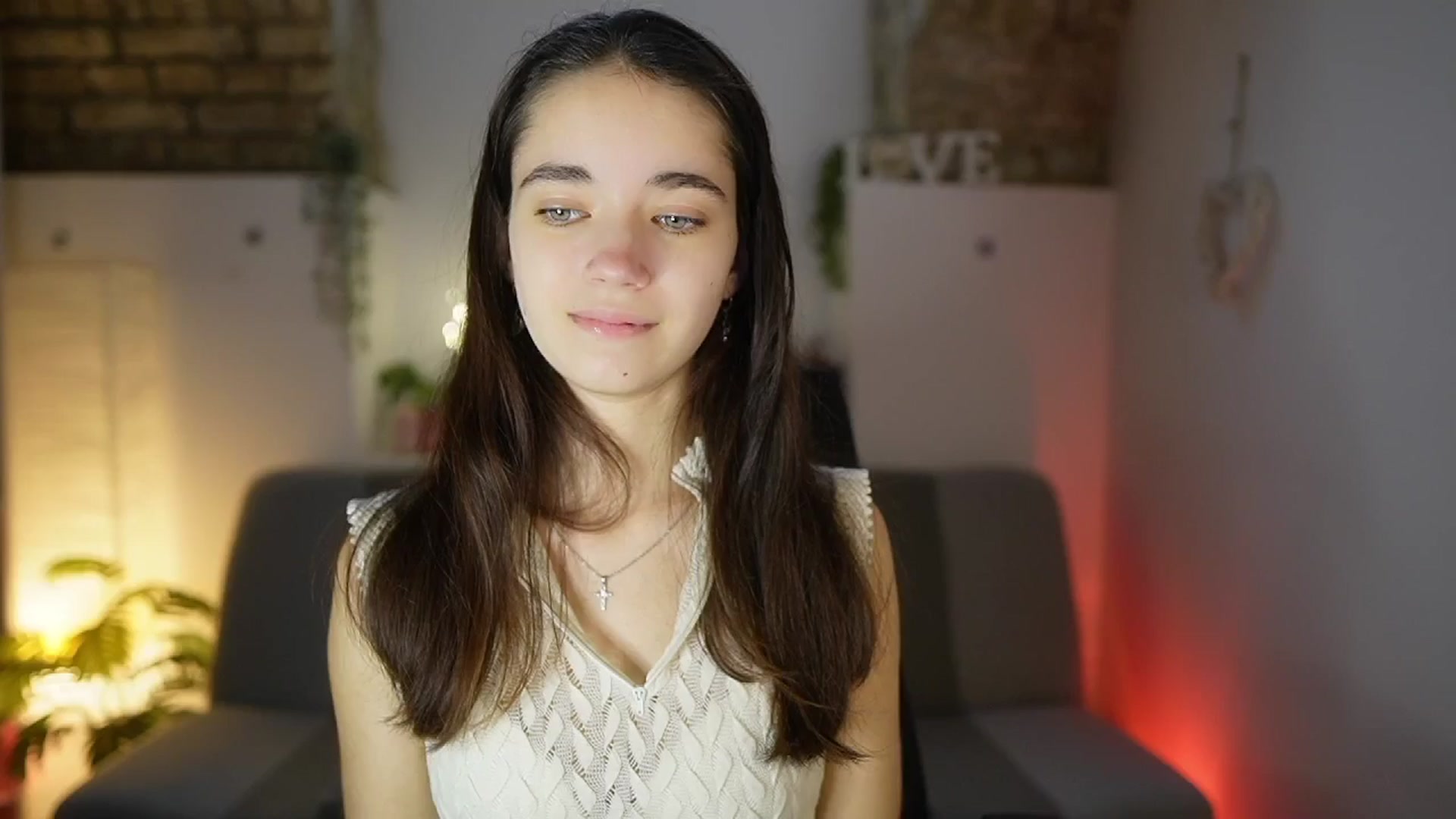Gallery image thumbnail from Gia_Paige18's myfreecams stream on, 05/05/2025, 12:59 image 2 of 20