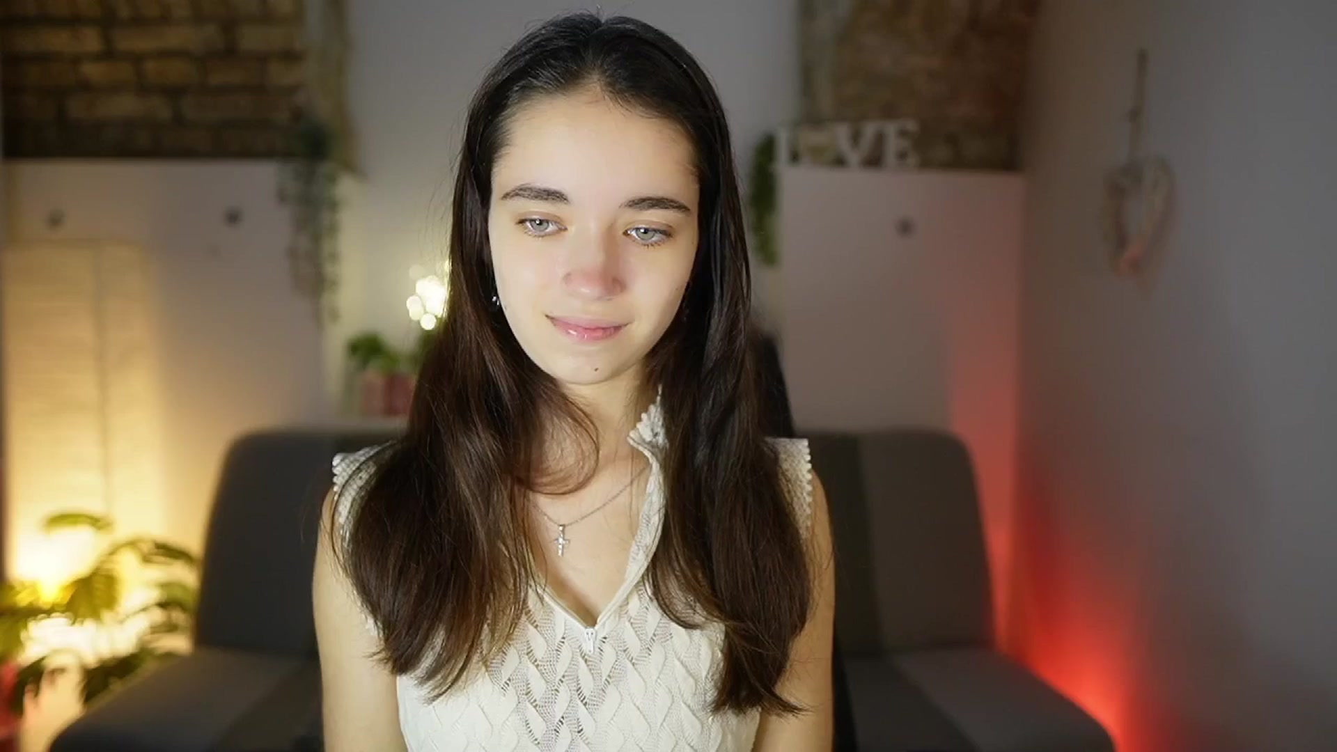 Gallery image thumbnail from Gia_Paige18's myfreecams stream on, 05/05/2025, 12:59 image 3 of 20