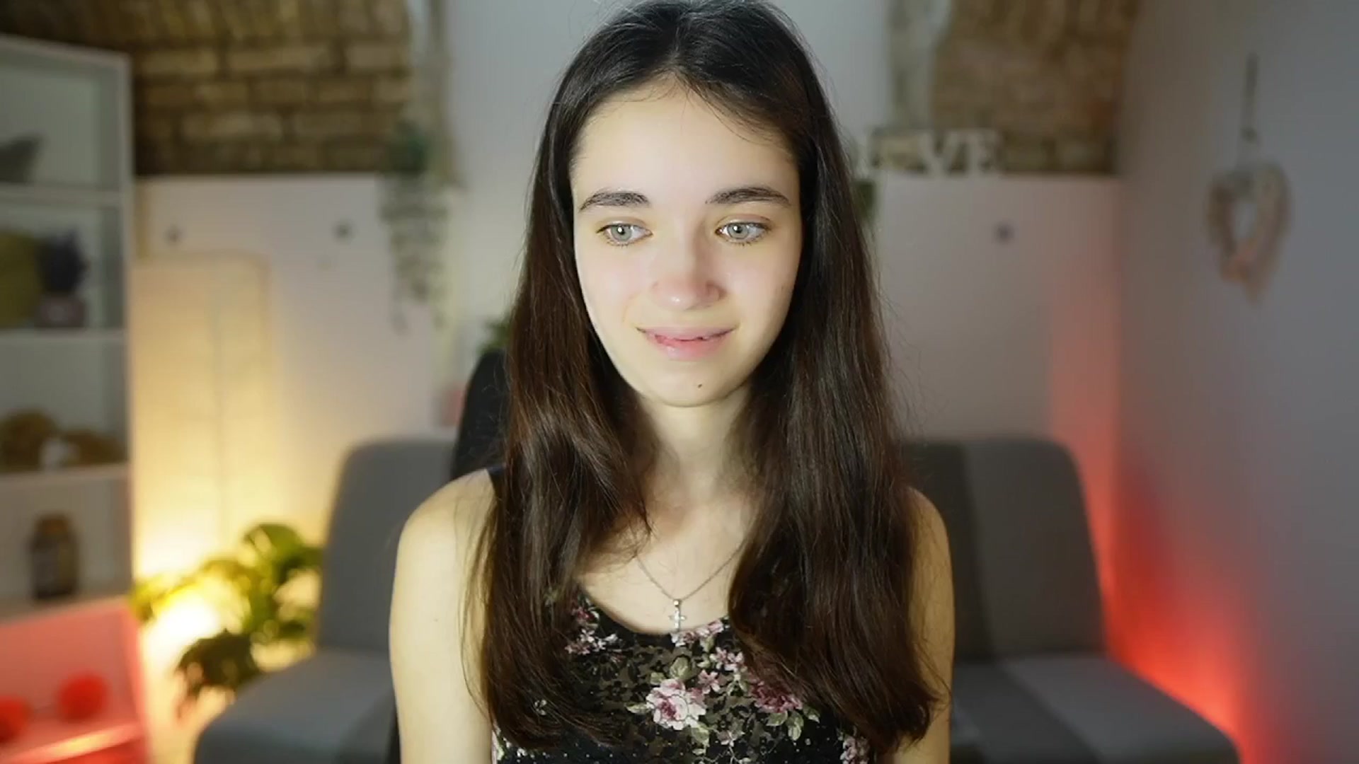 Gallery image thumbnail from Gia_Paige18's myfreecams stream on, 05/09/2025, 10:34 image 1 of 20