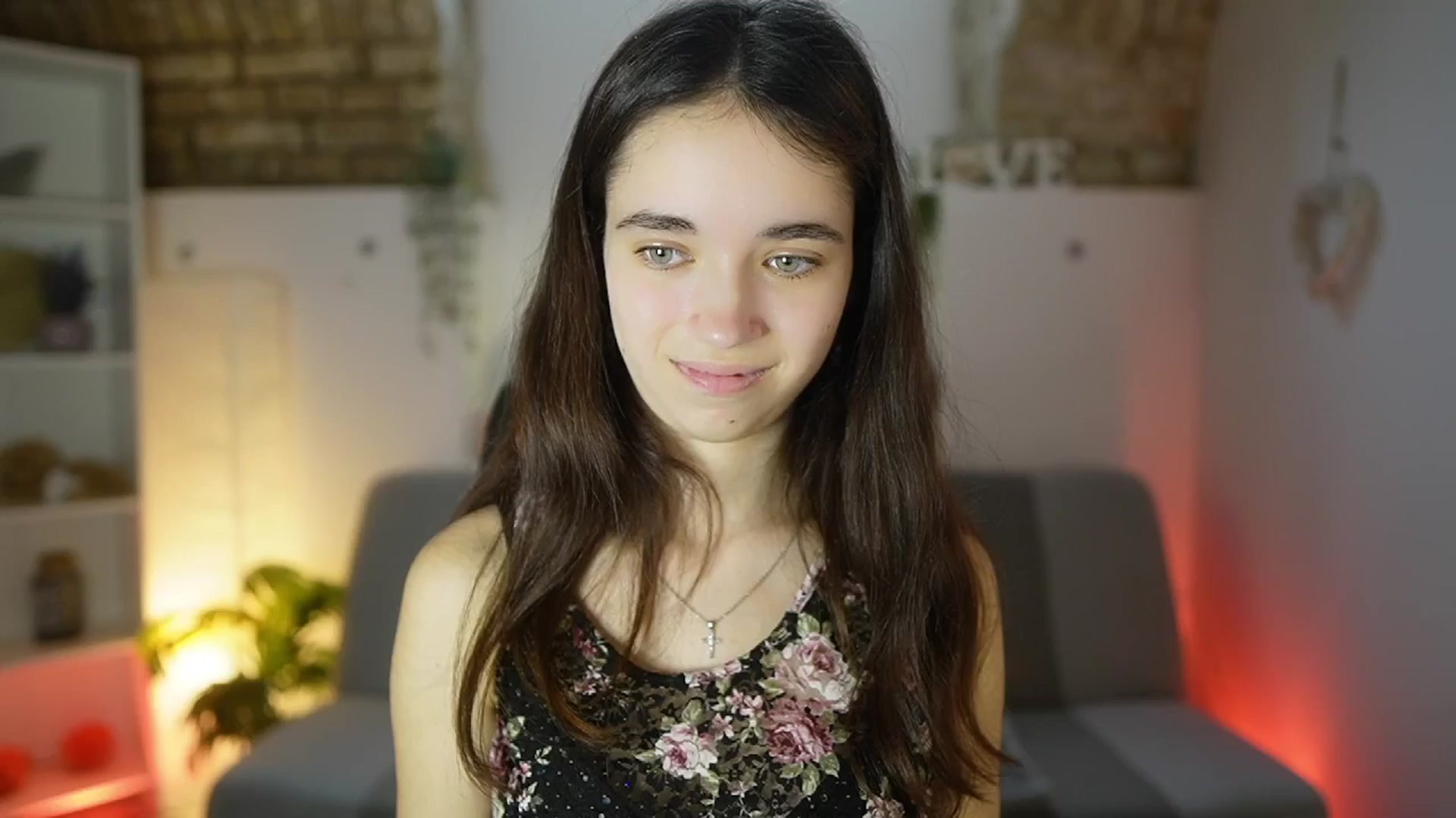 Gallery image thumbnail from Gia_Paige18's myfreecams stream on, 05/09/2025, 10:34 image 11 of 20