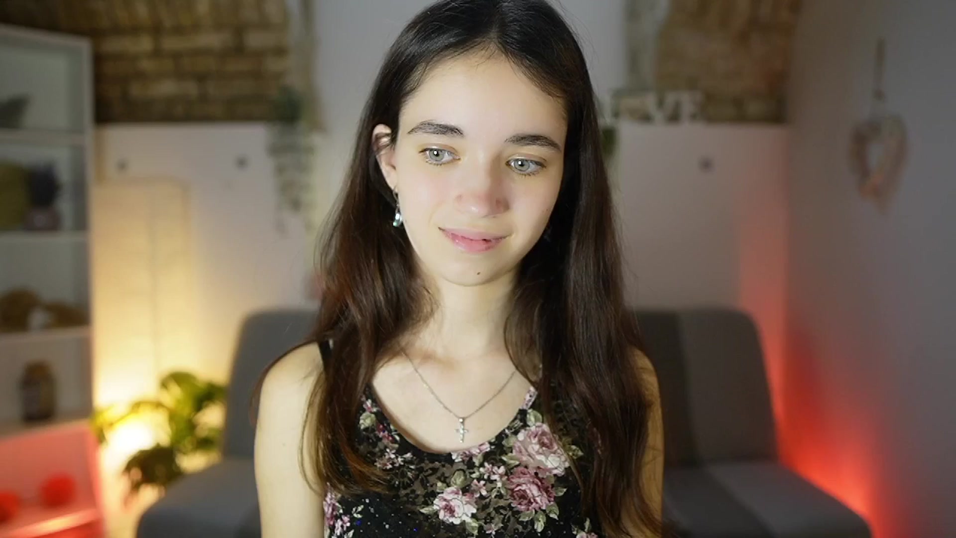 Gallery image thumbnail from Gia_Paige18's myfreecams stream on, 05/09/2025, 14:21 image 6 of 20