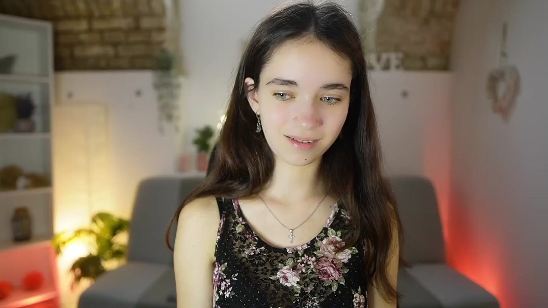 Gallery image thumbnail from Gia_Paige18's myfreecams stream on, 05/09/2025, 14:21 image 13 of 20
