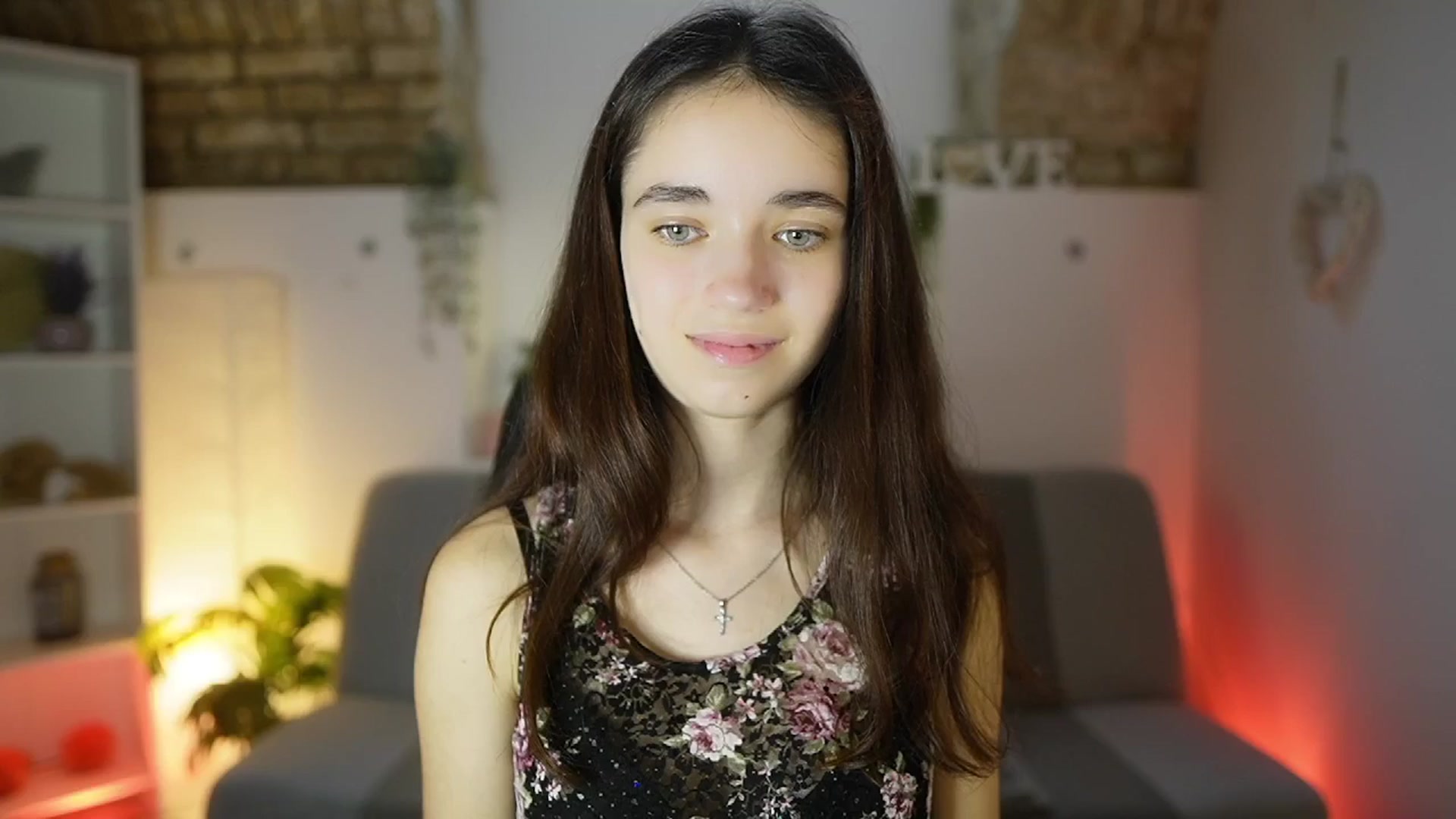Gallery image thumbnail from Gia_Paige18's myfreecams stream on, 05/09/2025, 14:21 image 17 of 20