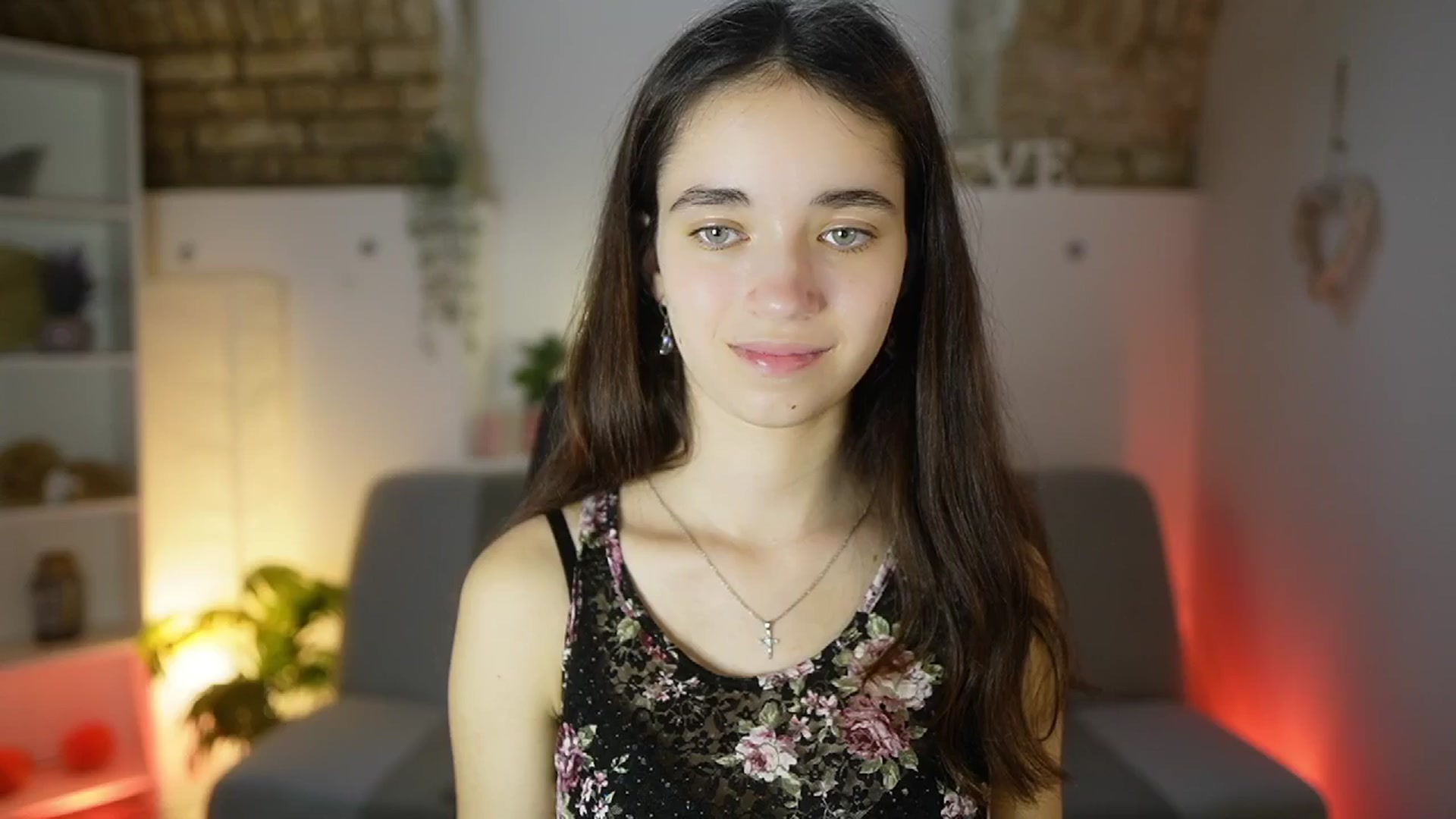 Gallery image thumbnail from Gia_Paige18's myfreecams stream on, 05/09/2025, 14:21 image 15 of 20