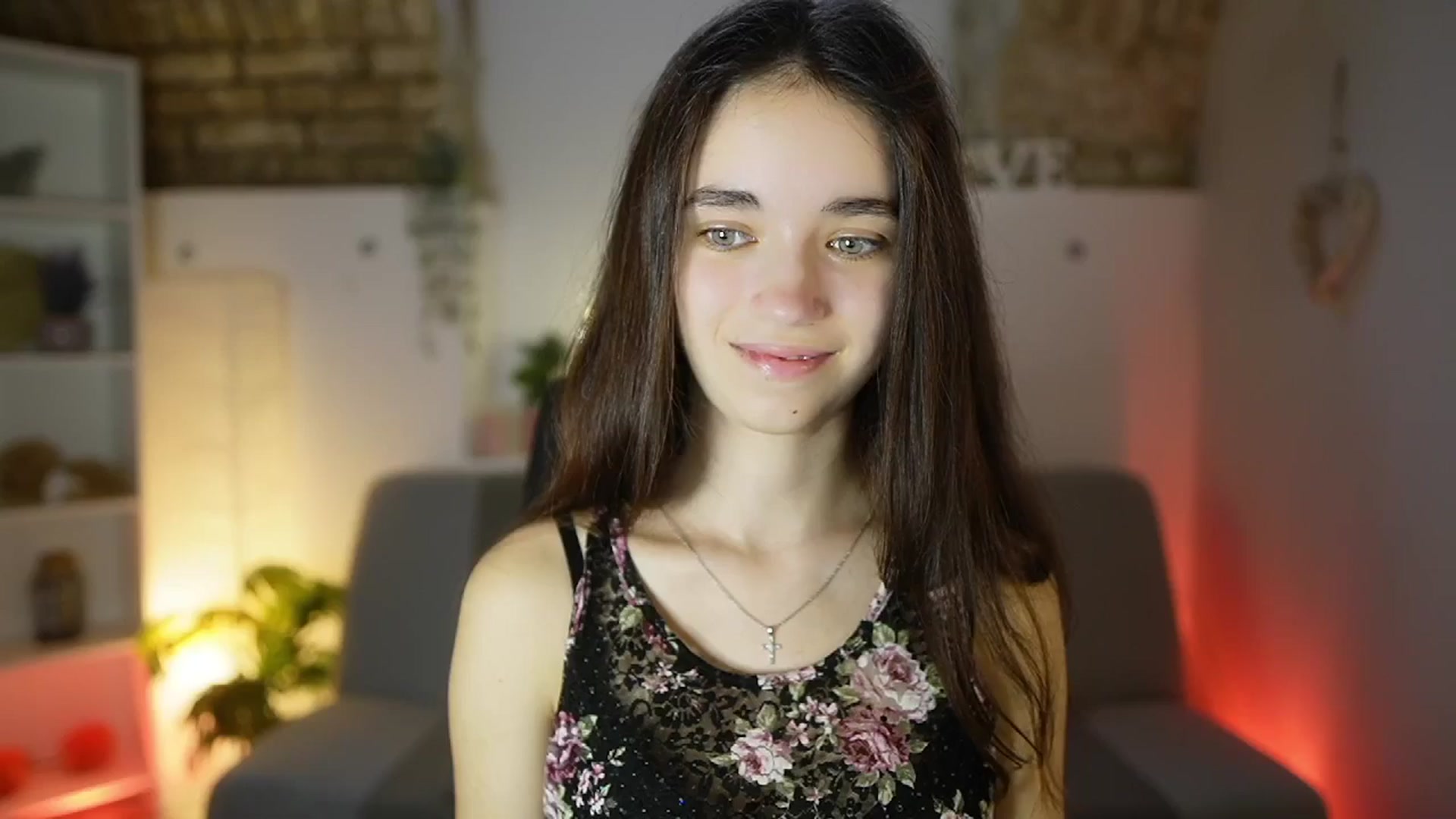 Gallery image thumbnail from Gia_Paige18's myfreecams stream on, 05/09/2025, 14:21 image 9 of 20