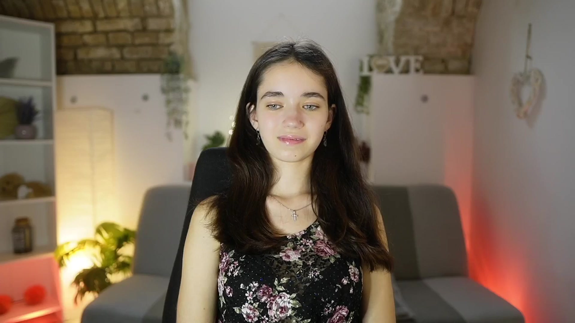Gallery image thumbnail from Gia_Paige18's myfreecams stream on, 05/09/2025, 15:34 image 4 of 20