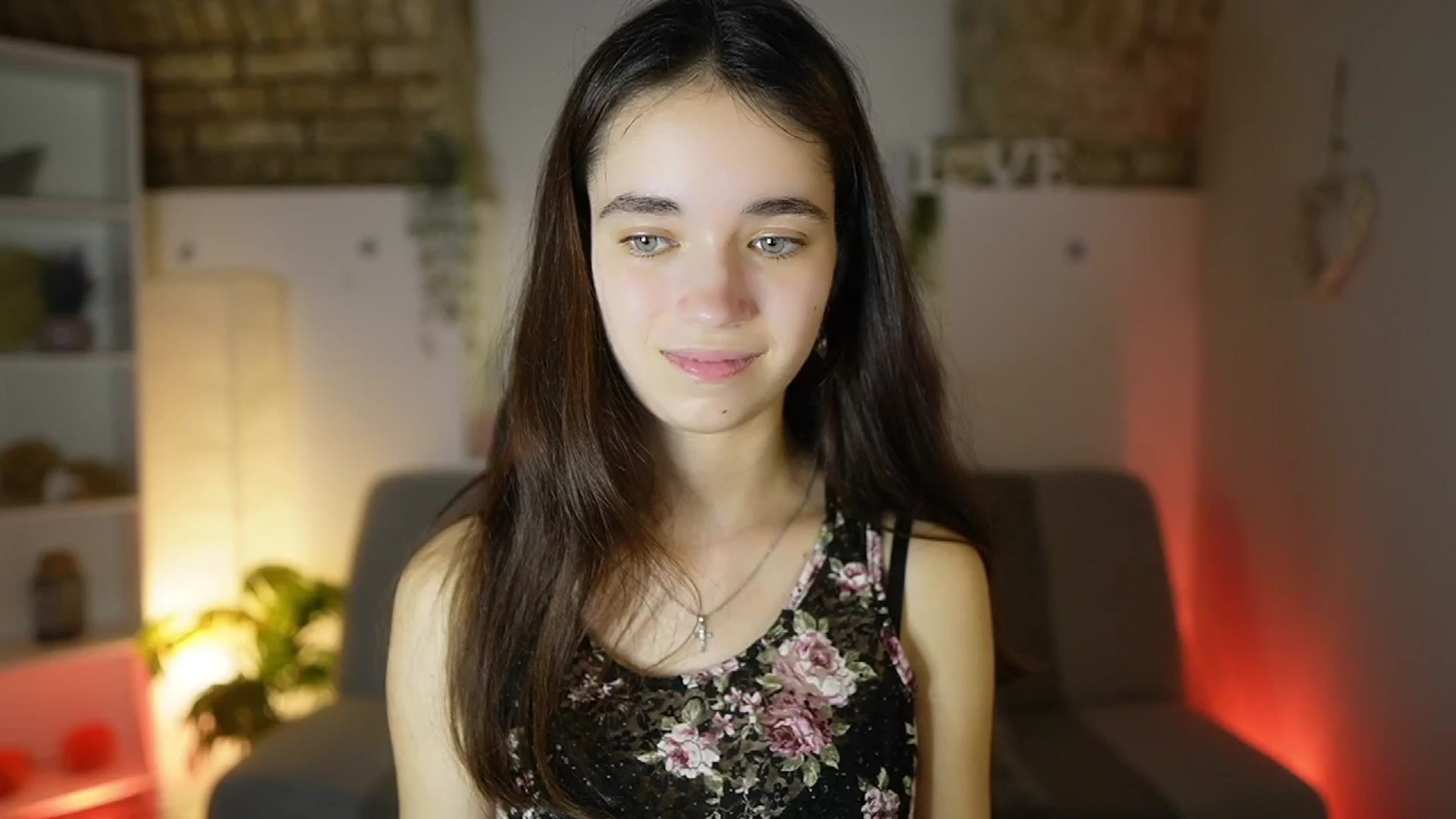 Gallery image thumbnail from Gia_Paige18's myfreecams stream on, 05/09/2025, 17:57 image 17 of 20
