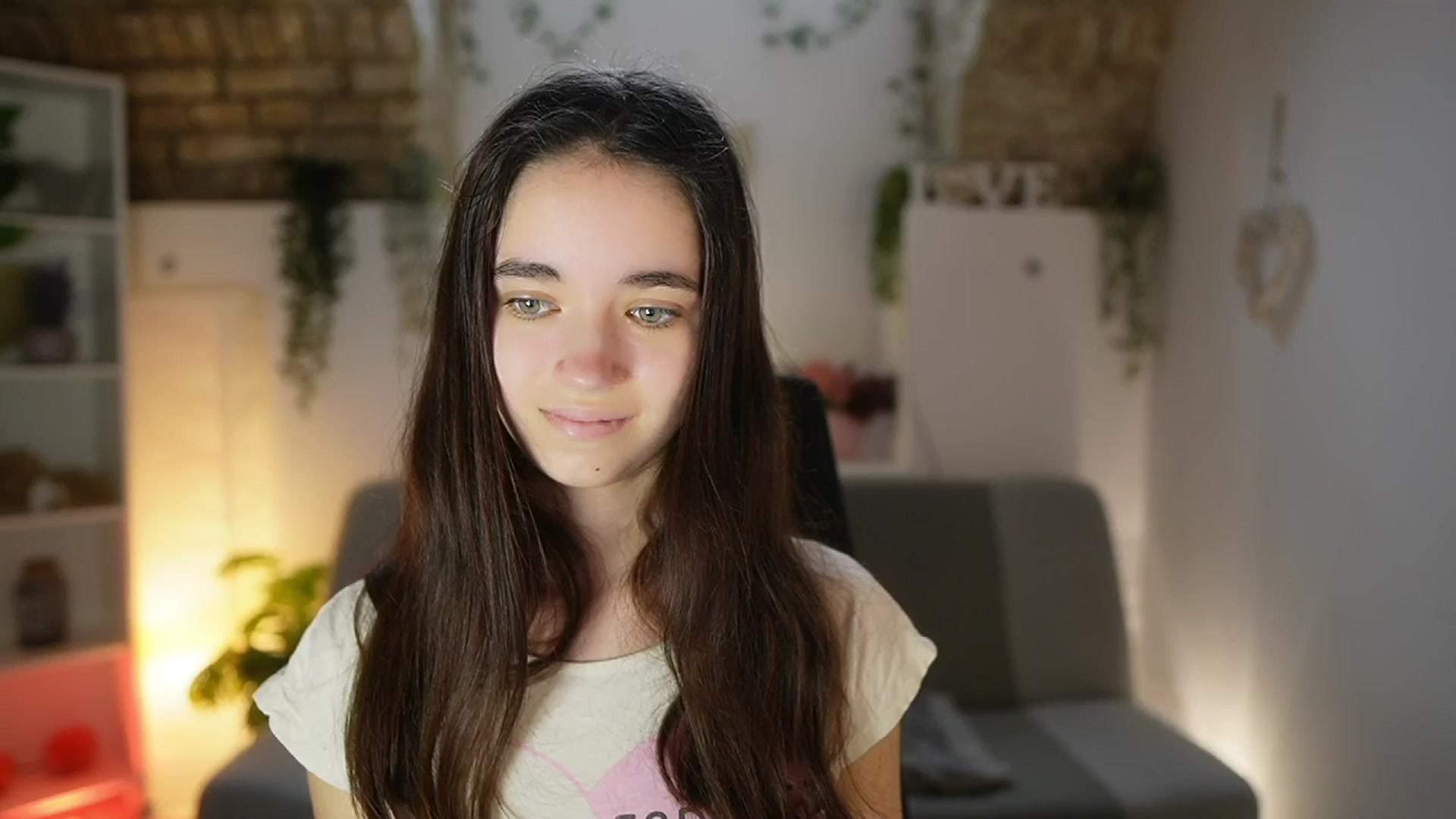 Gallery image thumbnail from Gia_Paige18's myfreecams stream on, 05/13/2025, 13:02 image 13 of 20