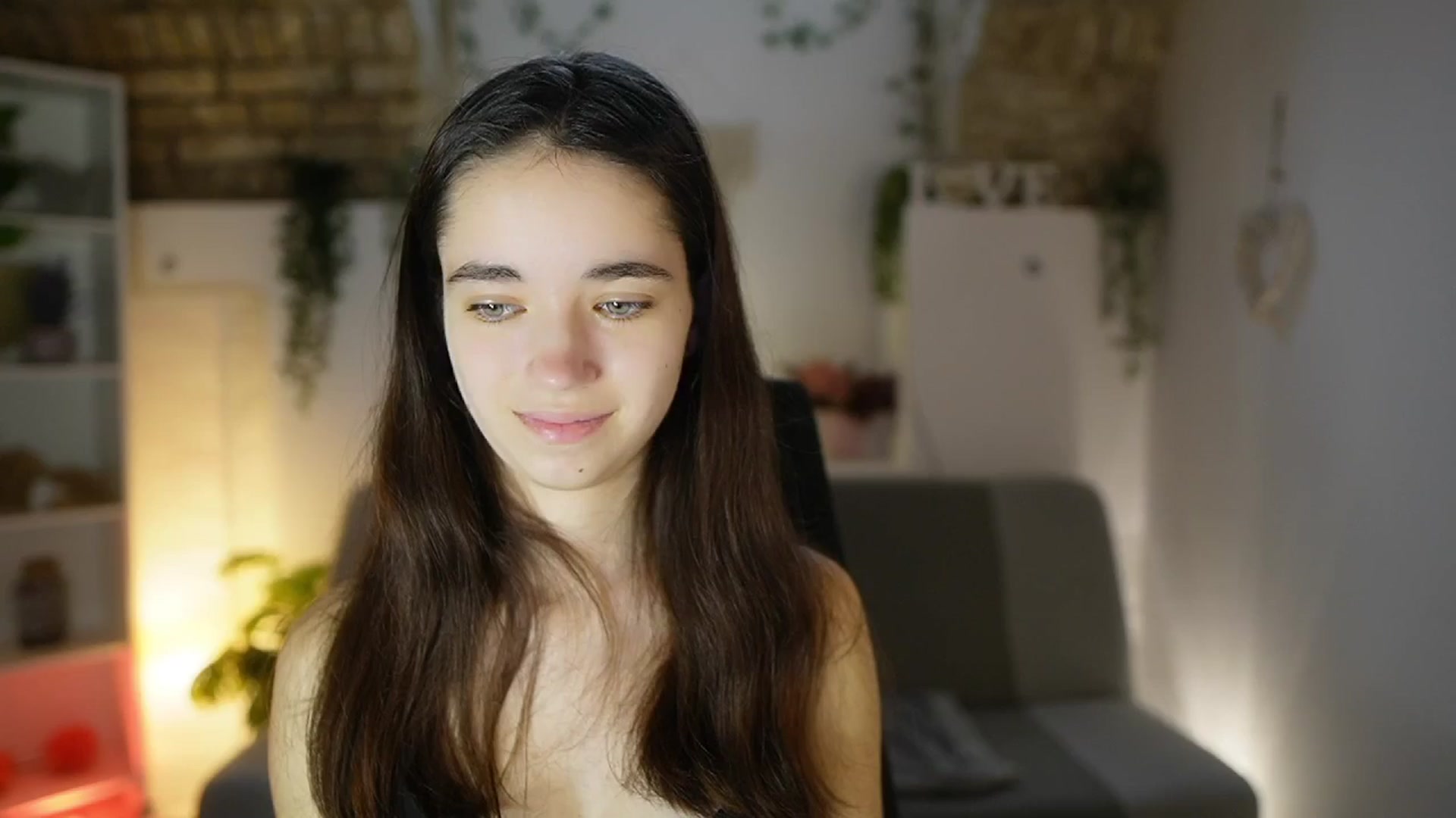 Gallery image thumbnail from Gia_Paige18's myfreecams stream on, 05/13/2025, 13:02 image 5 of 20