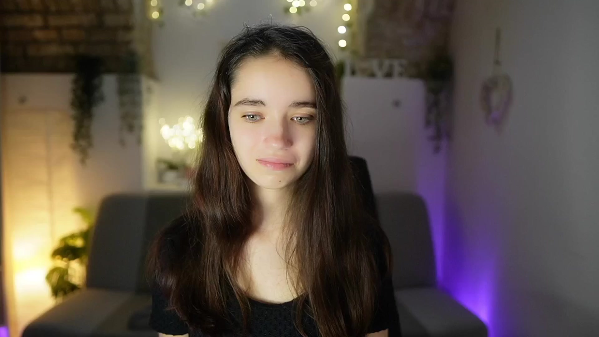 Gallery image thumbnail from Gia_Paige18's myfreecams stream on, 05/30/2025, 15:19 image 3 of 20