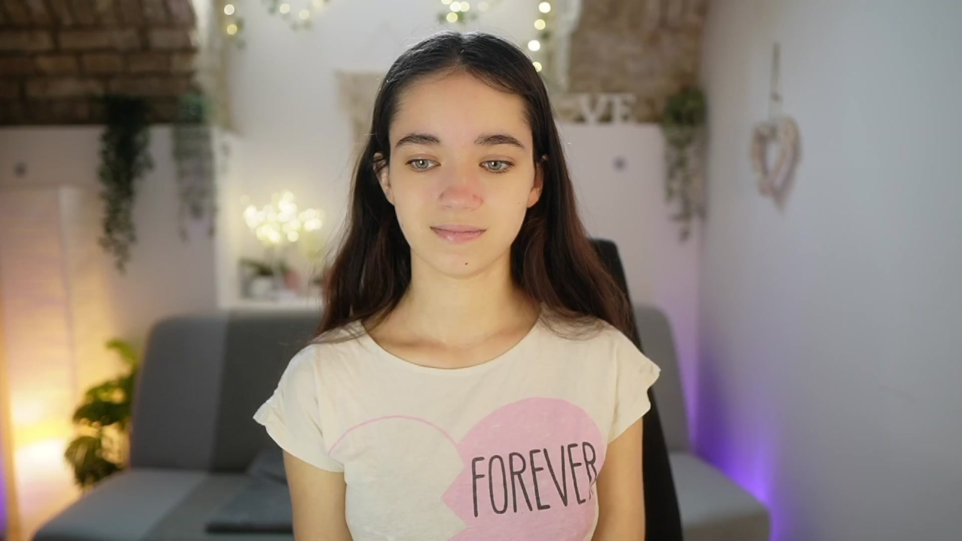 Gallery image thumbnail from Gia_Paige18's myfreecams stream on, 06/01/2025, 08:39 image 2 of 20