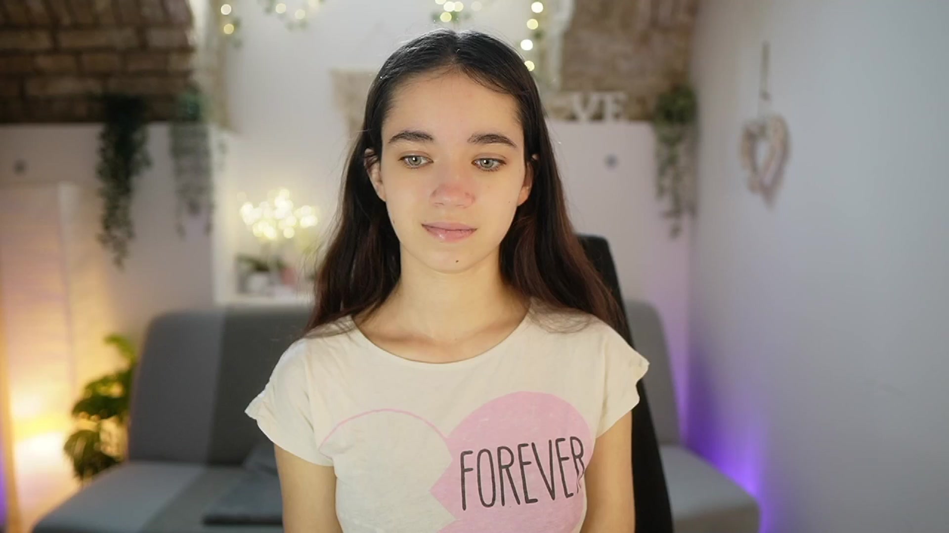 Gallery image thumbnail from Gia_Paige18's myfreecams stream on, 06/01/2025, 08:39 image 1 of 20