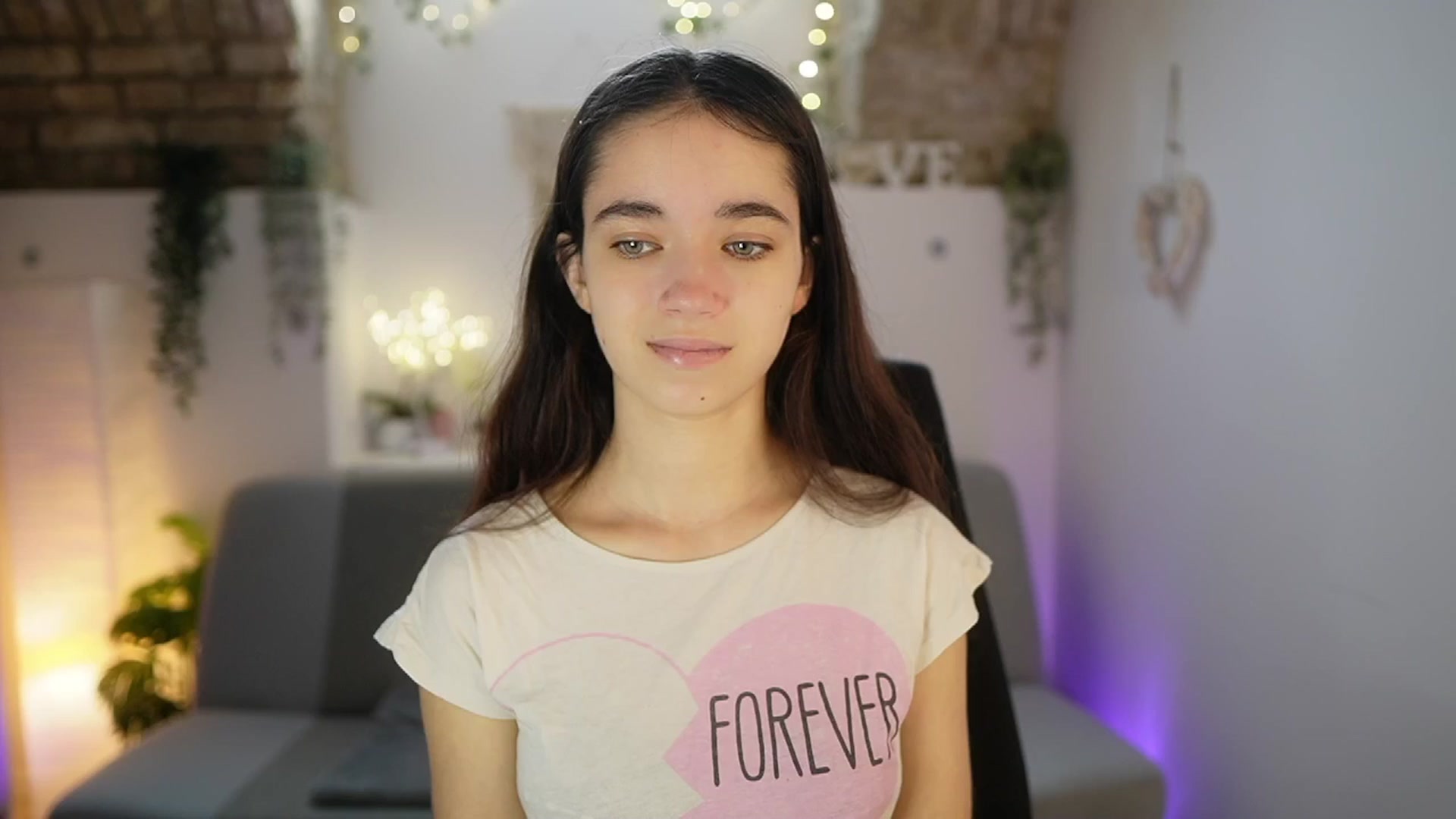 Gallery image thumbnail from Gia_Paige18's myfreecams stream on, 06/01/2025, 08:39 image 5 of 20