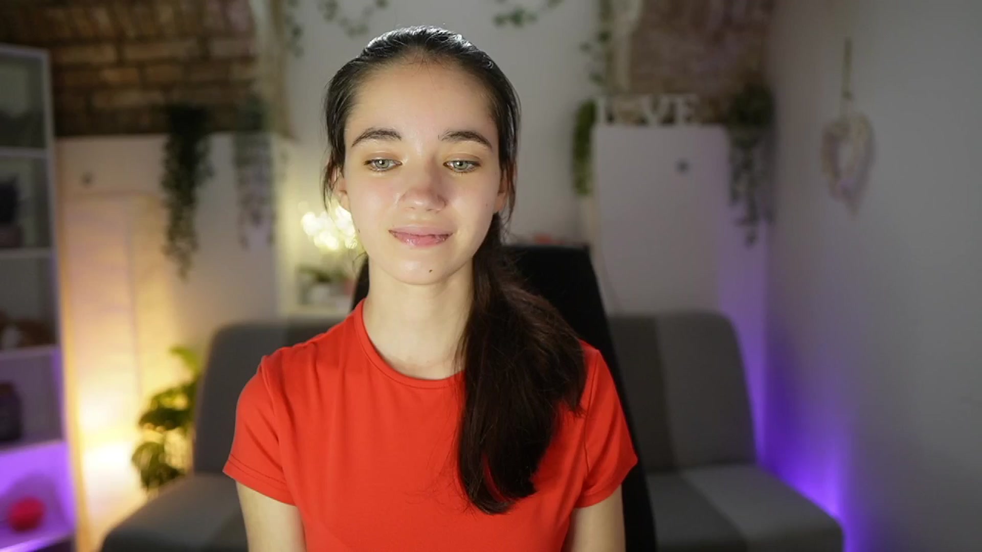 Gallery image thumbnail from Gia_Paige18's myfreecams stream on, 06/02/2025, 13:09 image 6 of 20
