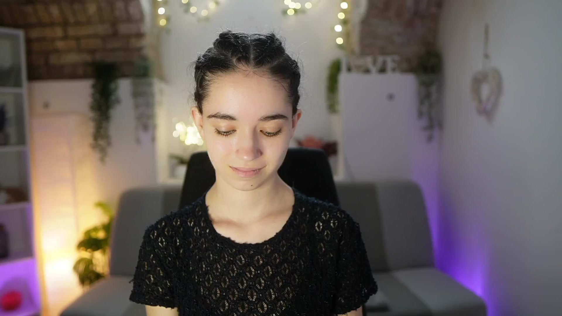 Gallery image thumbnail from Gia_Paige18's myfreecams stream on, 06/05/2025, 08:46 image 3 of 20