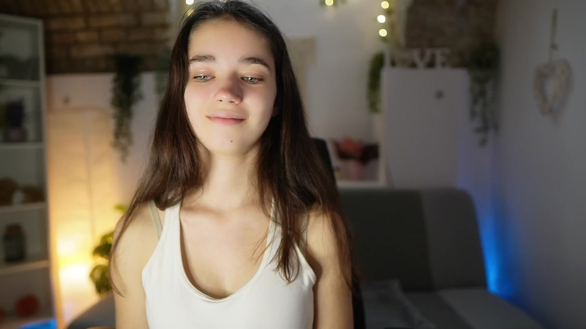 Gallery image thumbnail from Gia_Paige18's myfreecams stream on, 06/10/2025, 09:07 image 18 of 20
