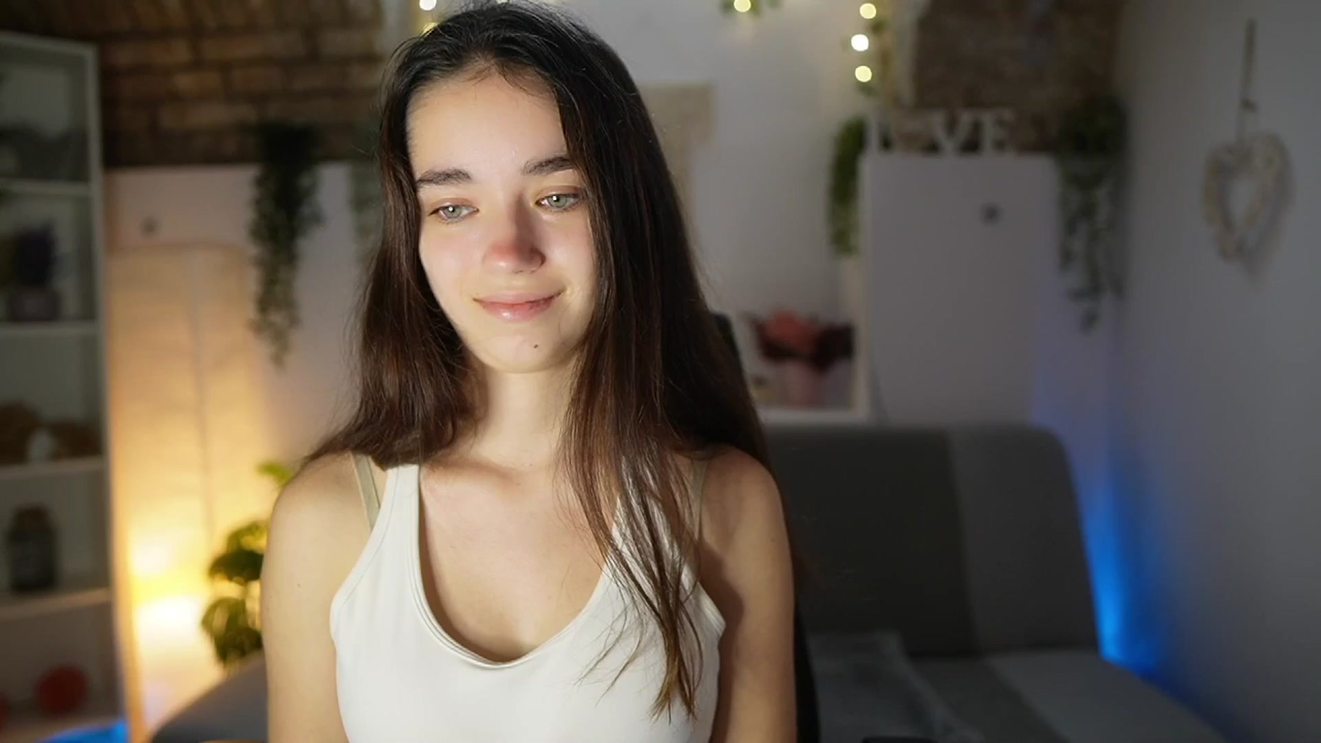 Gallery image thumbnail from Gia_Paige18's myfreecams stream on, 06/10/2025, 09:07 image 12 of 20