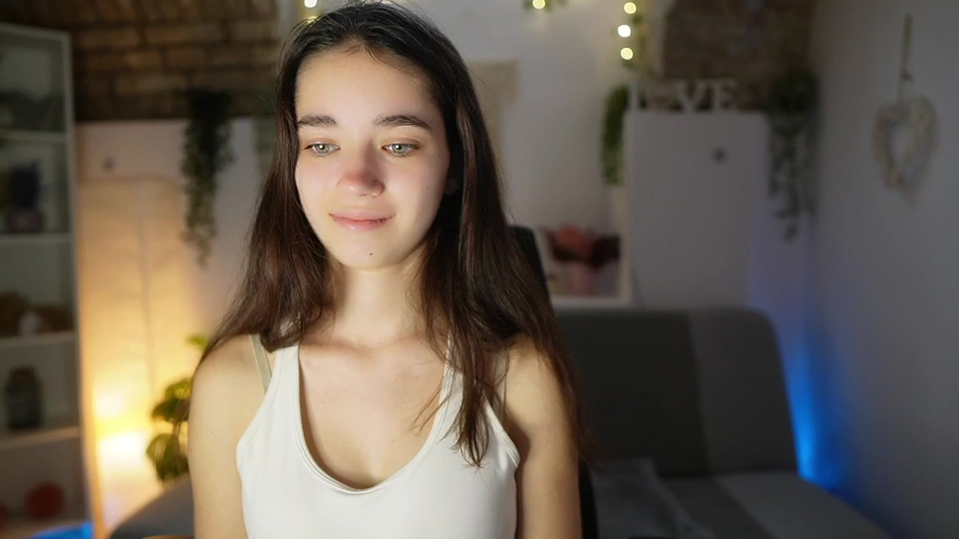 Gallery image thumbnail from Gia_Paige18's myfreecams stream on, 06/10/2025, 09:07 image 17 of 20