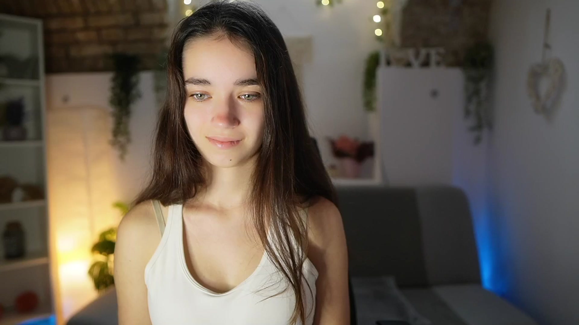 Gallery image thumbnail from Gia_Paige18's myfreecams stream on, 06/10/2025, 09:07 image 11 of 20