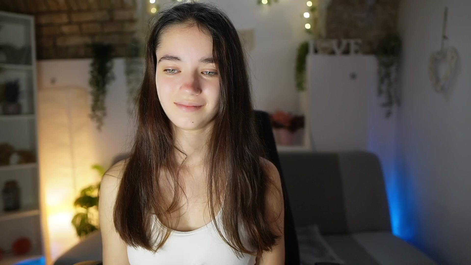 Gallery image thumbnail from Gia_Paige18's myfreecams stream on, 06/10/2025, 09:58 image 13 of 20