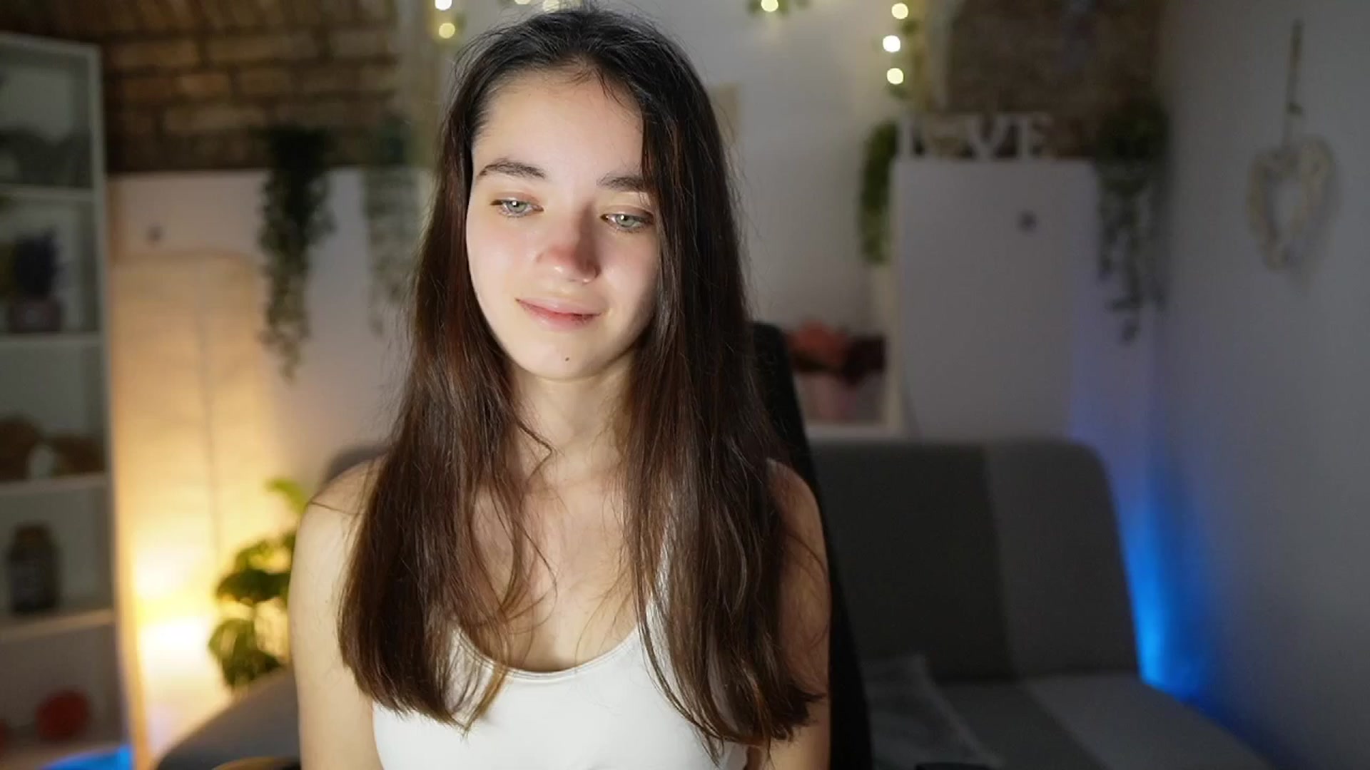 Gallery image thumbnail from Gia_Paige18's myfreecams stream on, 06/10/2025, 09:58 image 18 of 20