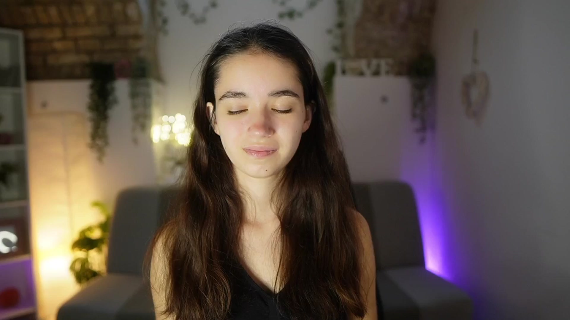 Gallery image thumbnail from Gia_Paige18's myfreecams stream on, 06/15/2025, 11:04 image 4 of 20