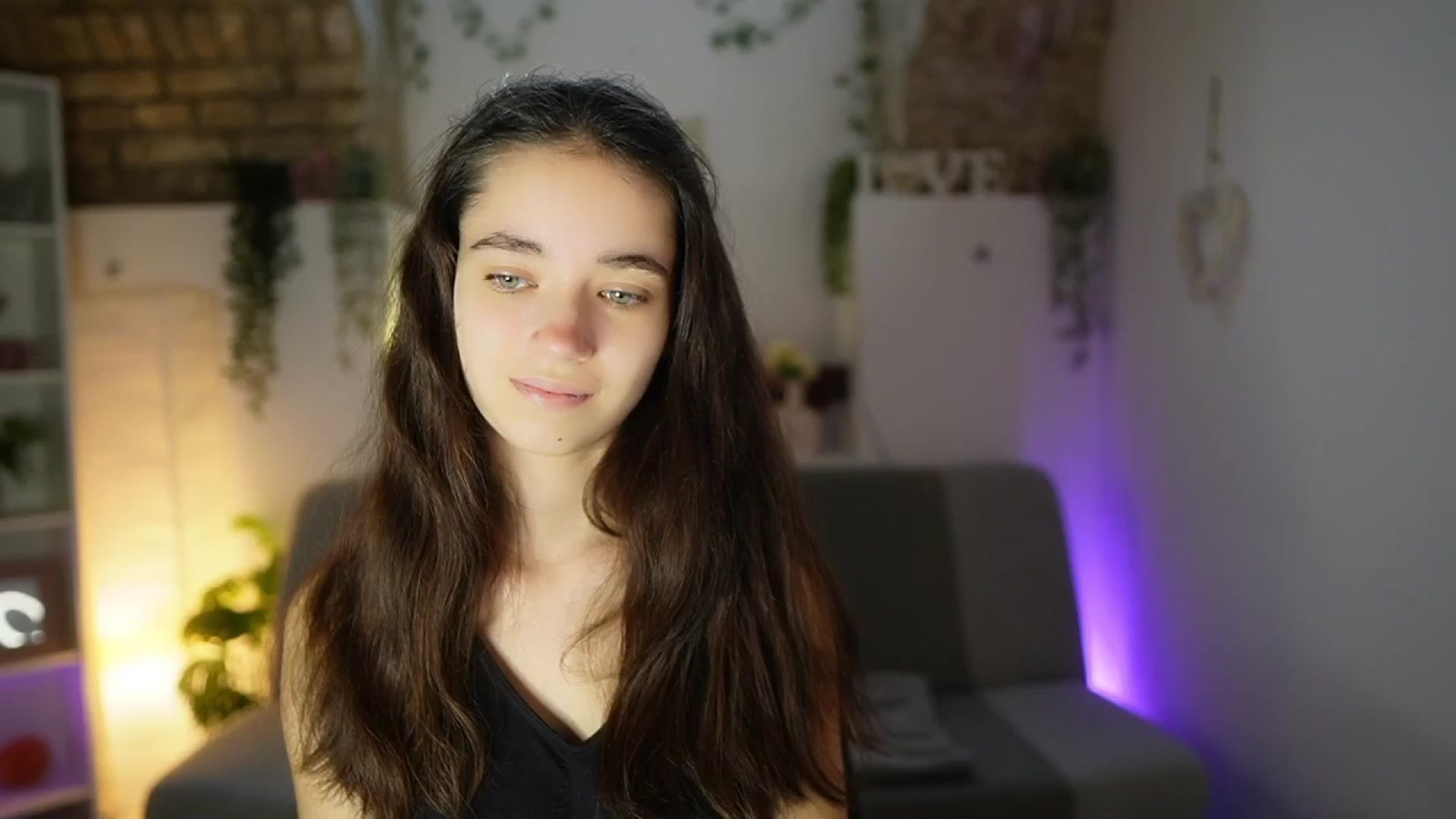 Gallery image thumbnail from Gia_Paige18's myfreecams stream on, 06/15/2025, 11:04 image 2 of 20