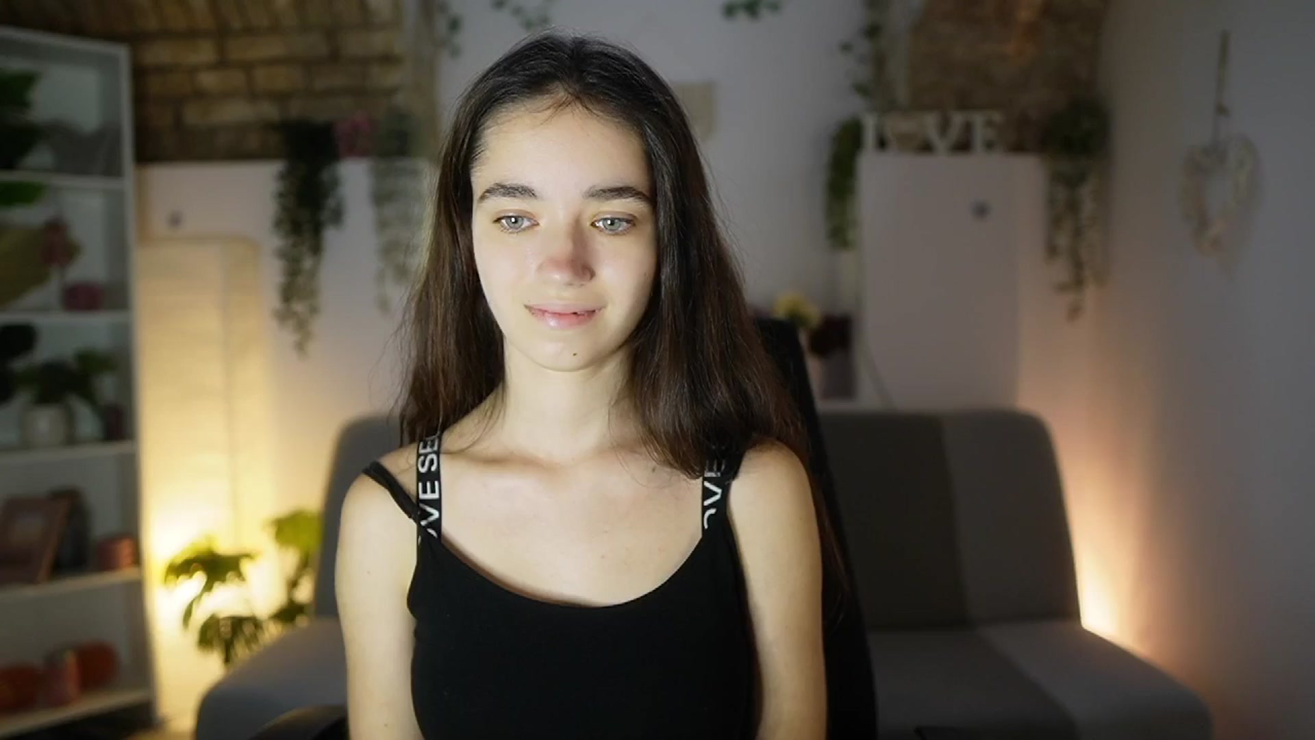 Gallery image thumbnail from Gia_Paige18's myfreecams stream on, 06/18/2025, 12:42 image 2 of 20