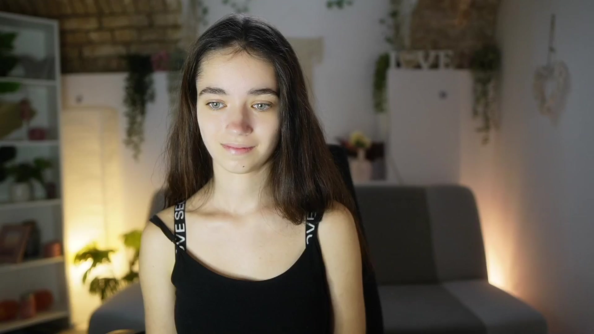 Gallery image thumbnail from Gia_Paige18's myfreecams stream on, 06/18/2025, 12:42 image 8 of 20