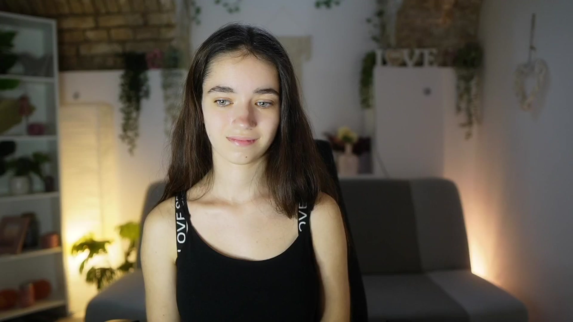 Gallery image thumbnail from Gia_Paige18's myfreecams stream on, 06/18/2025, 12:42 image 20 of 20