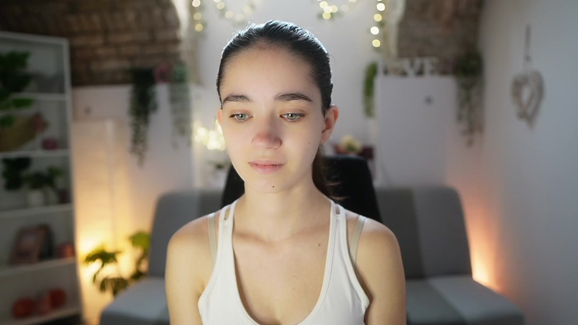 Gallery image thumbnail from Gia_Paige18's myfreecams stream on, 06/19/2025, 07:24 image 7 of 20