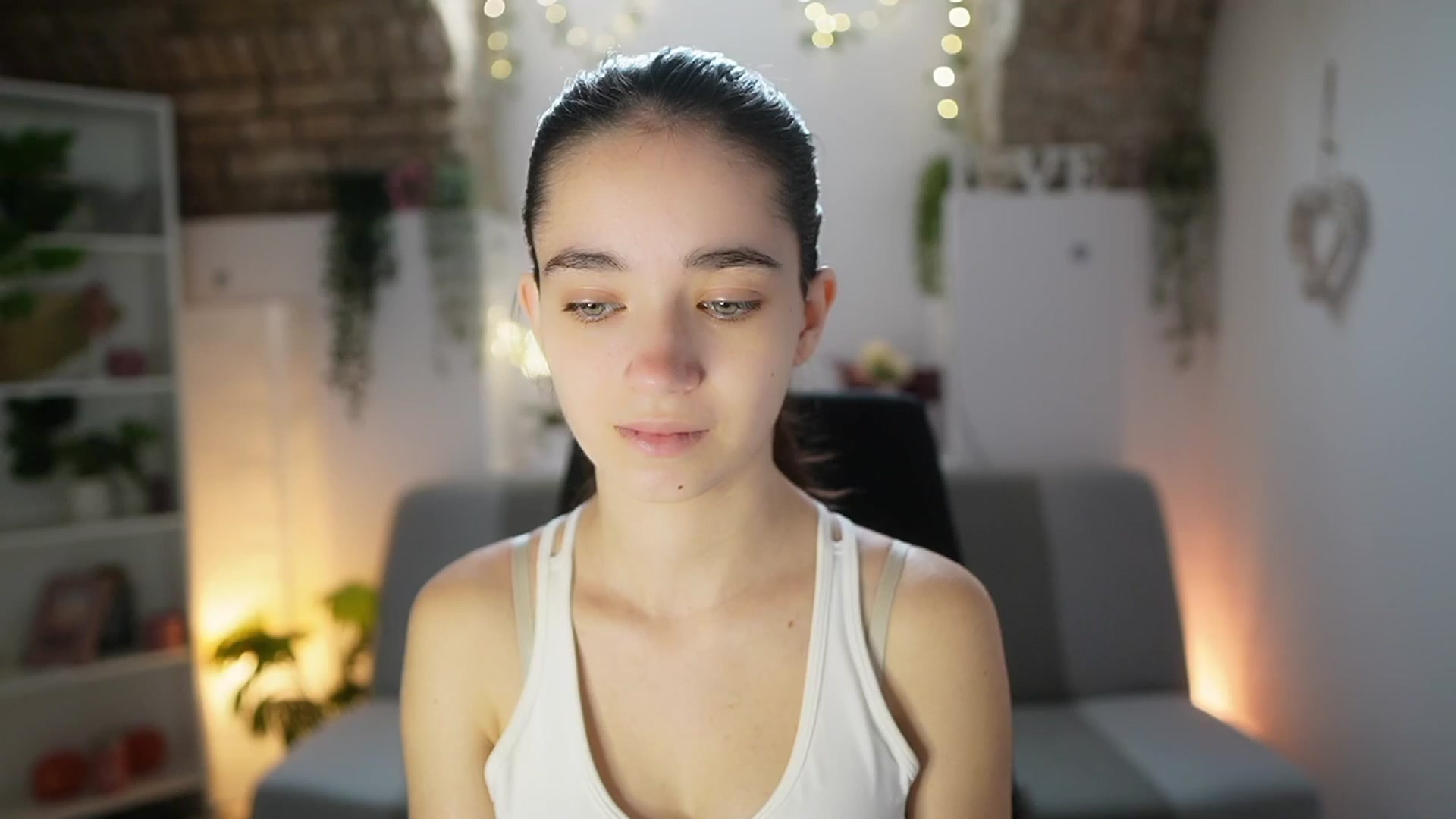 Gallery image thumbnail from Gia_Paige18's myfreecams stream on, 06/19/2025, 07:24 image 12 of 20