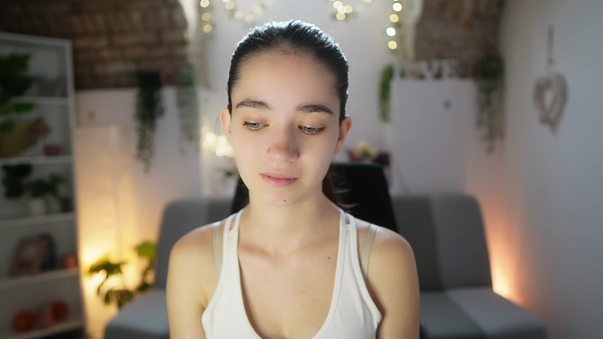 Gallery image thumbnail from Gia_Paige18's myfreecams stream on, 06/19/2025, 07:24 image 13 of 20