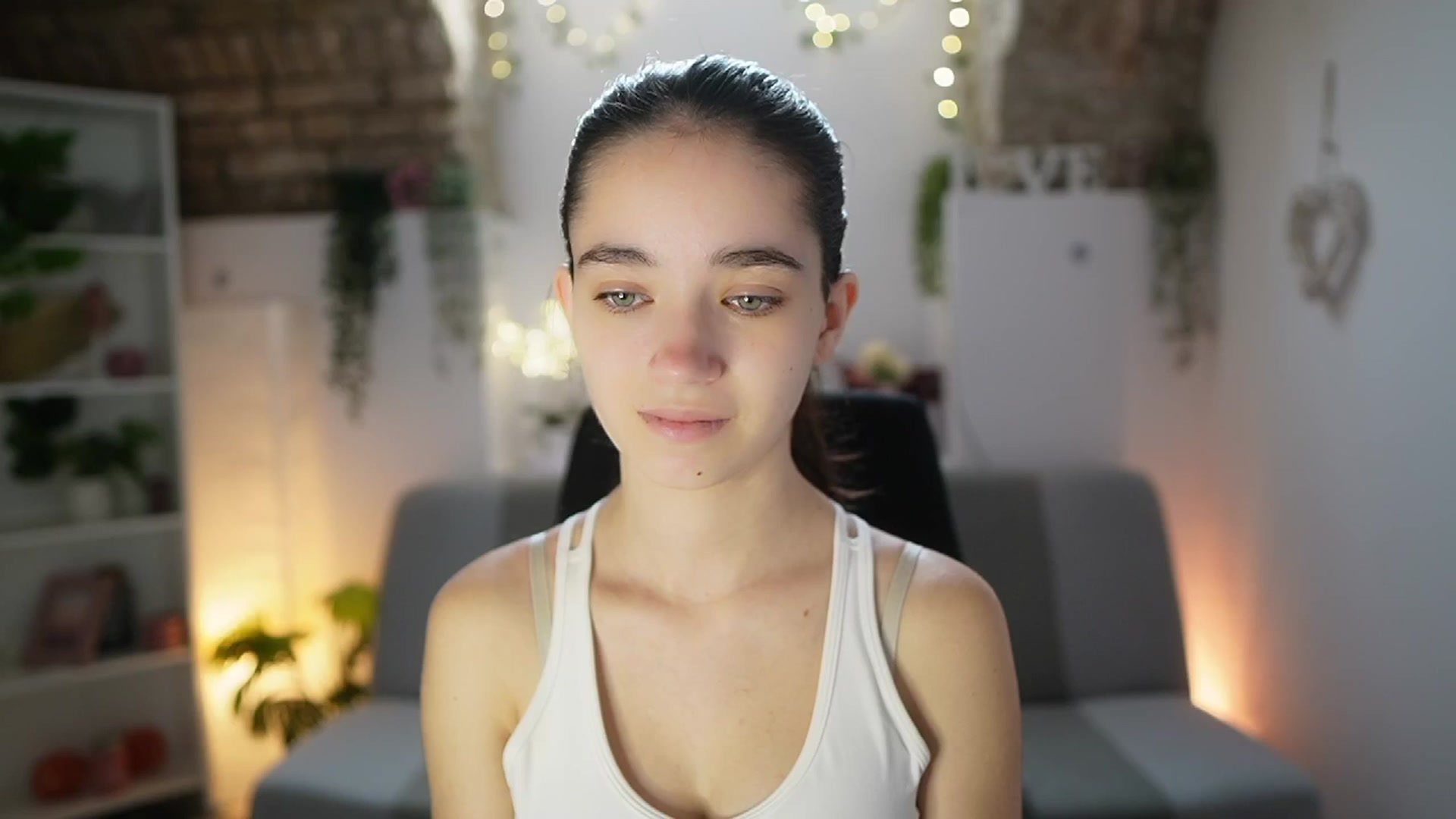 Gallery image thumbnail from Gia_Paige18's myfreecams stream on, 06/19/2025, 07:24 image 4 of 20