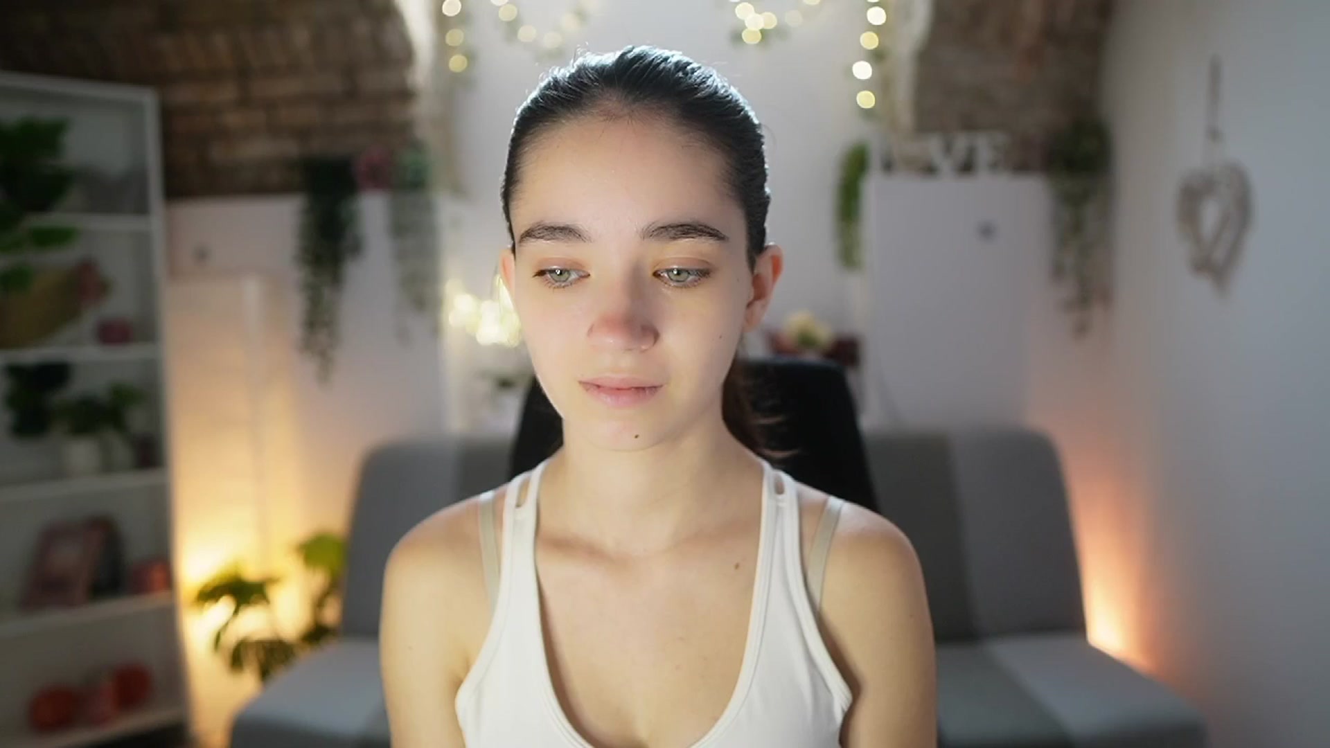 Gallery image thumbnail from Gia_Paige18's myfreecams stream on, 06/19/2025, 07:24 image 8 of 20