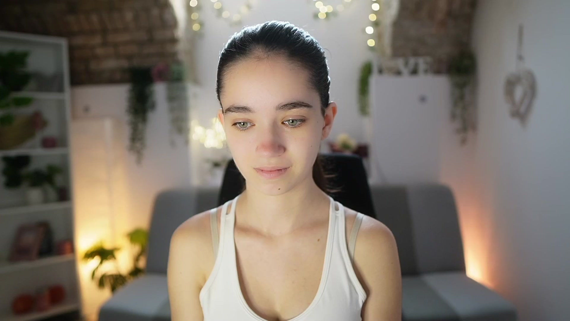 Gallery image thumbnail from Gia_Paige18's myfreecams stream on, 06/19/2025, 07:24 image 2 of 20