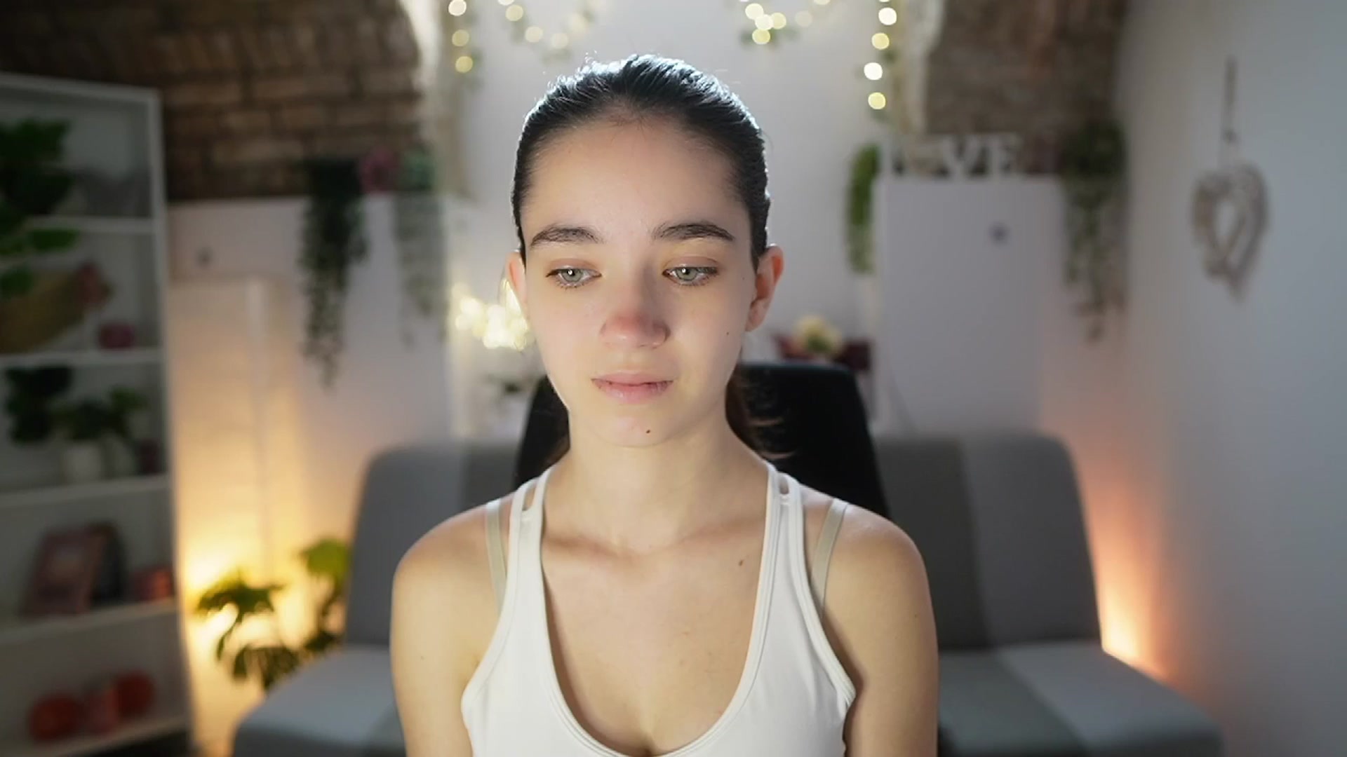 Gallery image thumbnail from Gia_Paige18's myfreecams stream on, 06/19/2025, 07:24 image 1 of 20