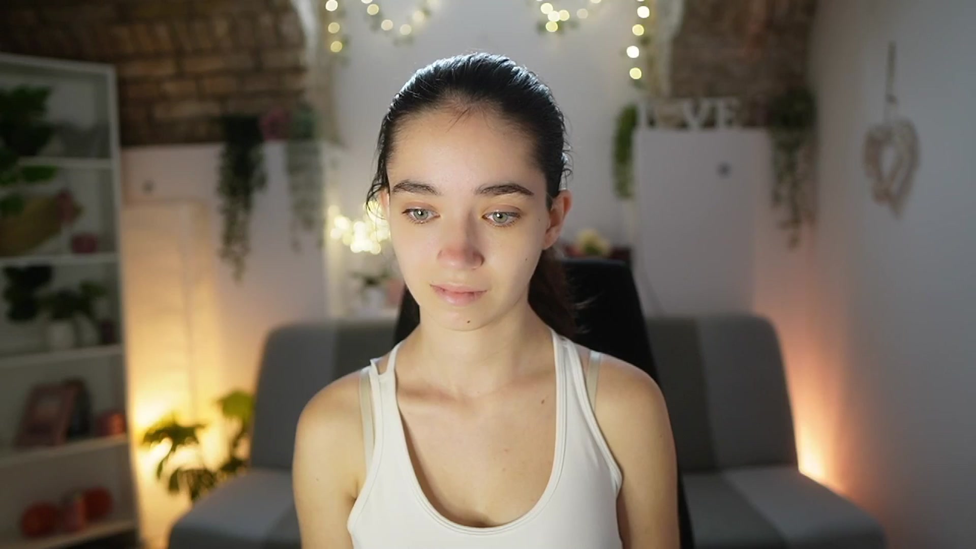 Gallery image thumbnail from Gia_Paige18's myfreecams stream on, 06/19/2025, 12:02 image 2 of 20
