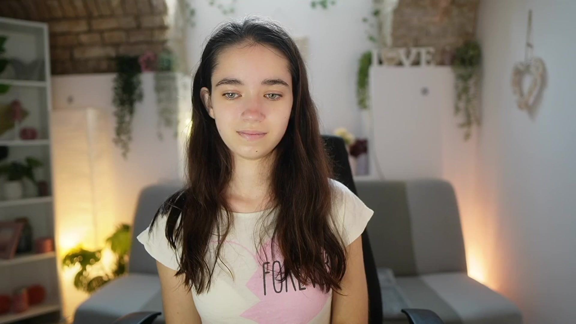 Gallery image thumbnail from Gia_Paige18's myfreecams stream on, 06/20/2025, 09:13 image 5 of 20
