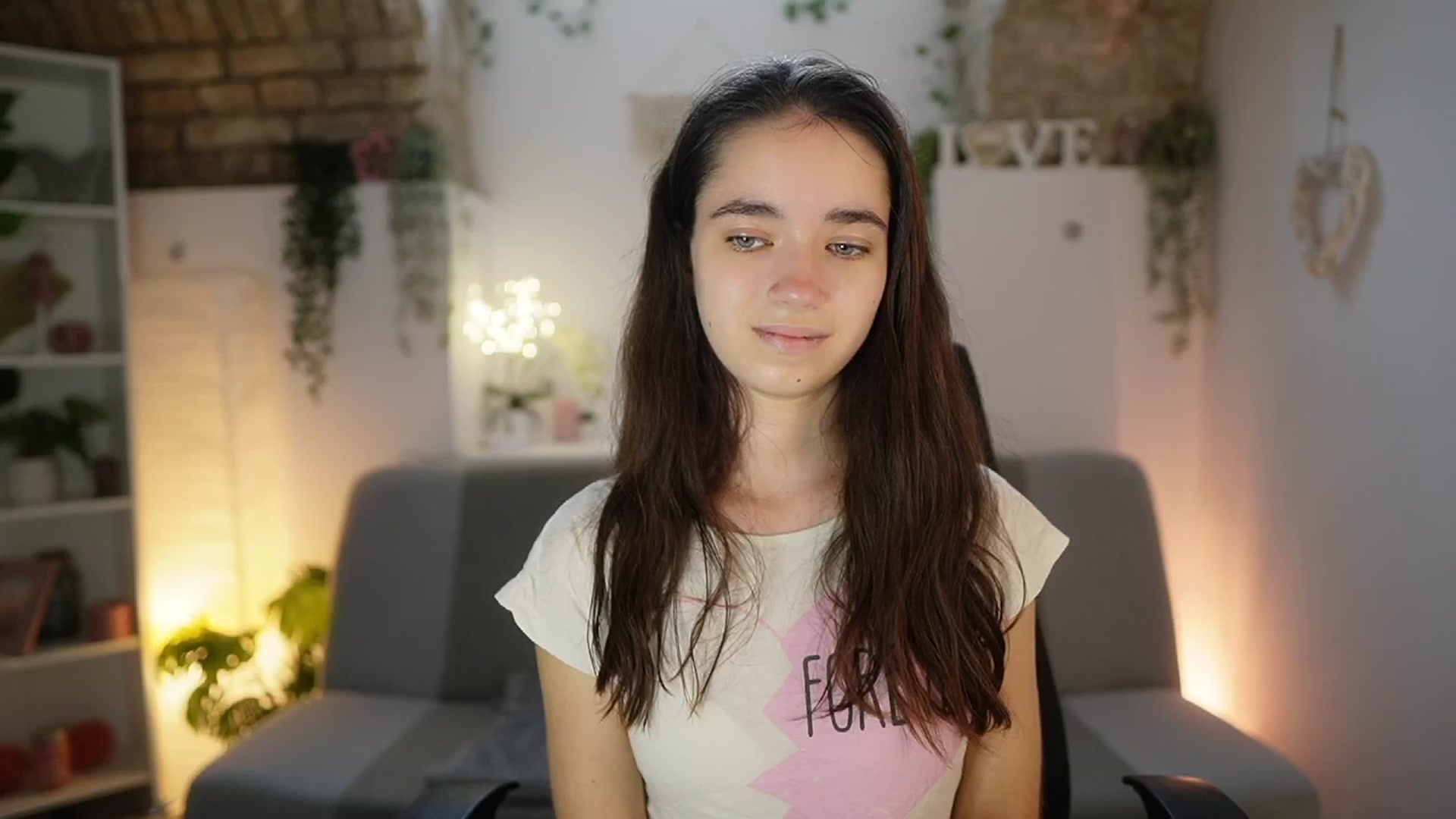 Gallery image thumbnail from Gia_Paige18's myfreecams stream on, 06/20/2025, 09:13 image 15 of 20