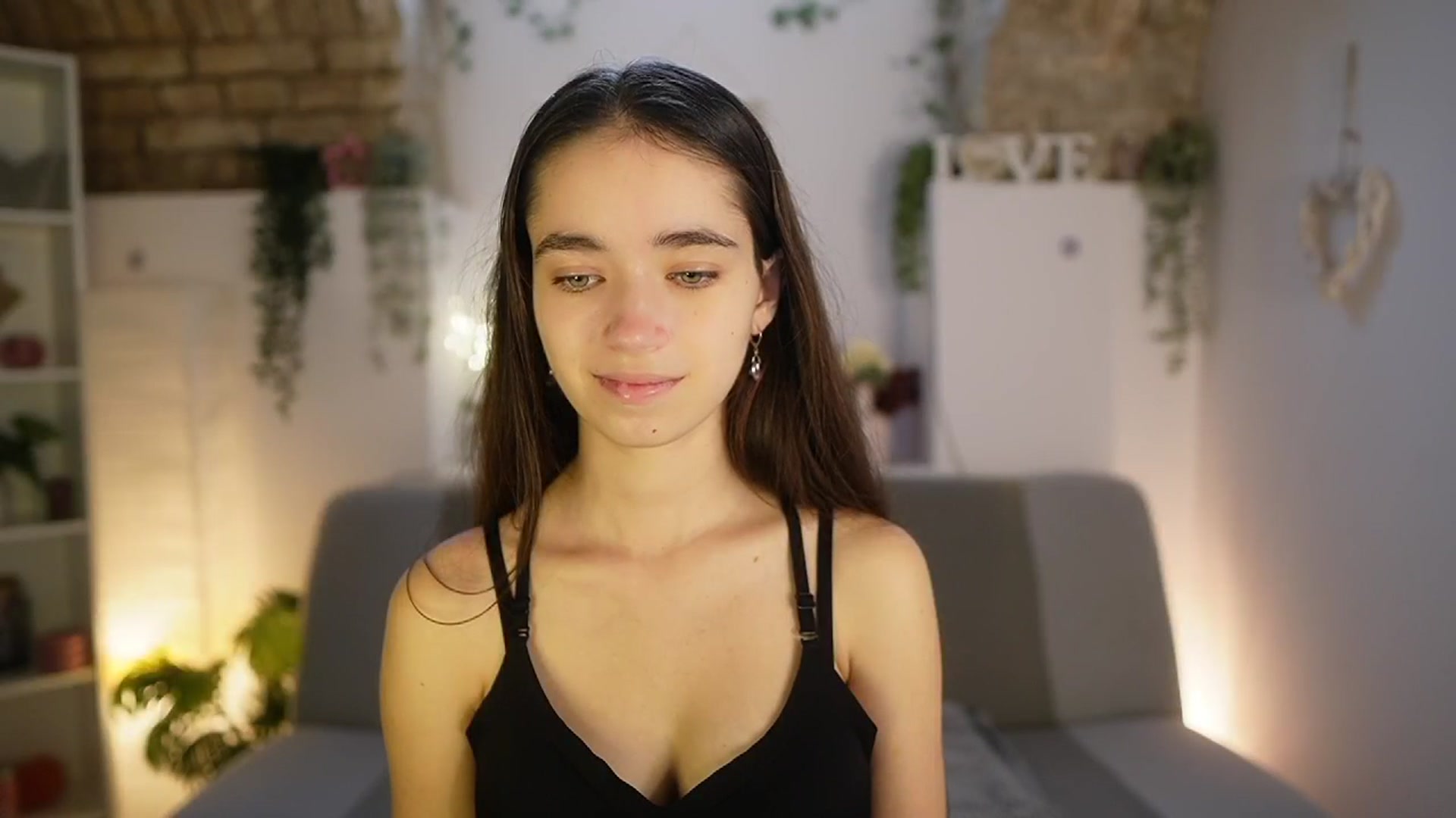 Gallery image thumbnail from Gia_Paige18's myfreecams stream on, 06/24/2025, 08:47 image 11 of 20