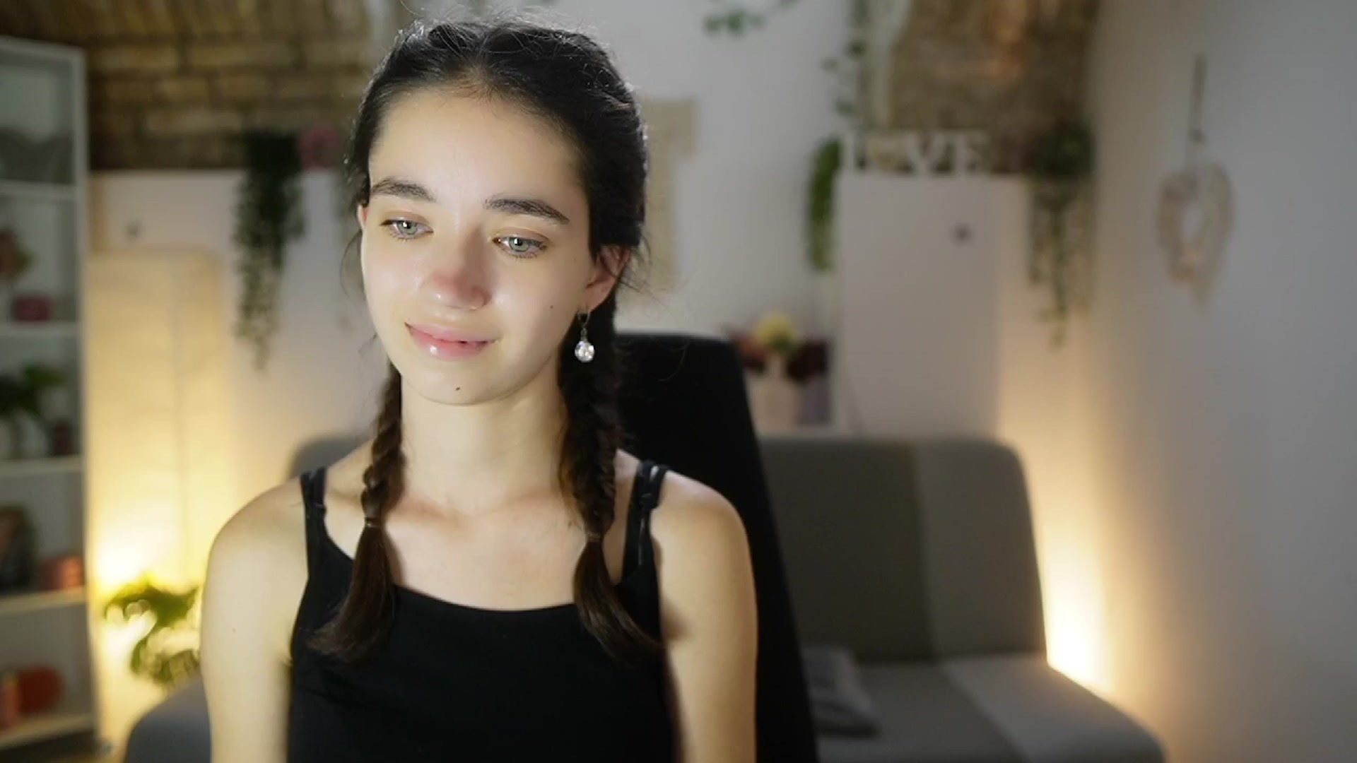 Gallery image thumbnail from Gia_Paige18's myfreecams stream on, 06/26/2025, 12:54 image 7 of 20