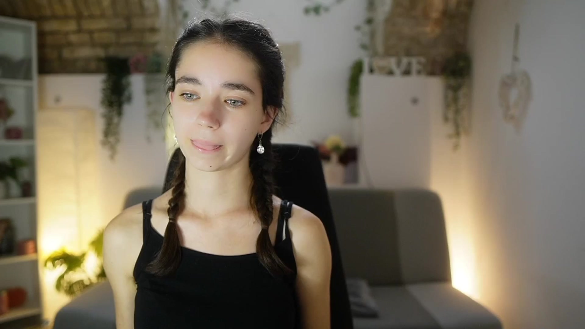 Gallery image thumbnail from Gia_Paige18's myfreecams stream on, 06/26/2025, 12:54 image 20 of 20