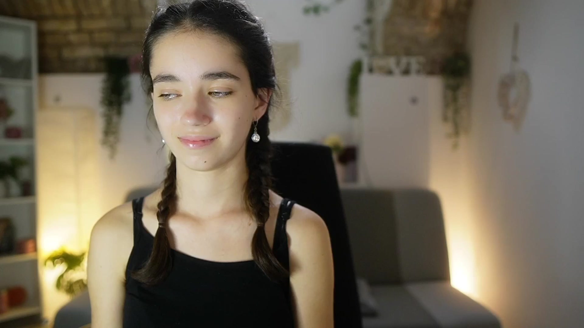 Gallery image thumbnail from Gia_Paige18's myfreecams stream on, 06/26/2025, 12:54 image 3 of 20