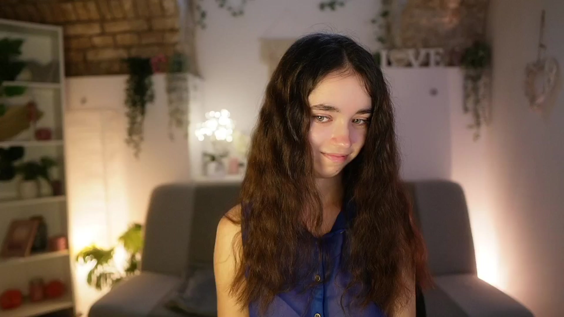 Gallery image thumbnail from Gia_Paige18's myfreecams stream on, 06/27/2025, 11:56 image 9 of 20